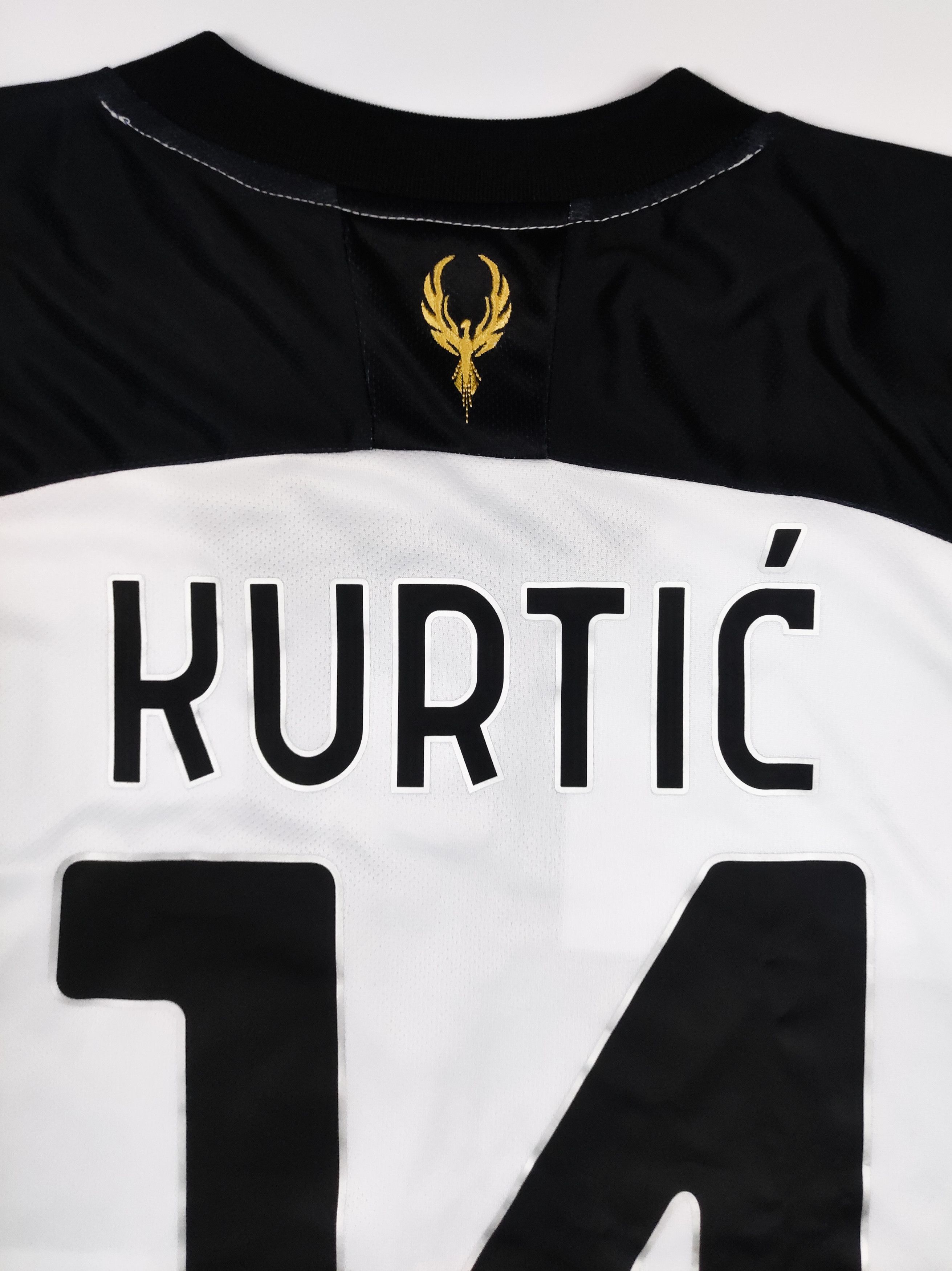 Errea Signed Matchworn Kurtić #14 Parma 2019 2020 Errea Home Shirt Size US XL / EU 56 / 4 - 17 Thumbnail