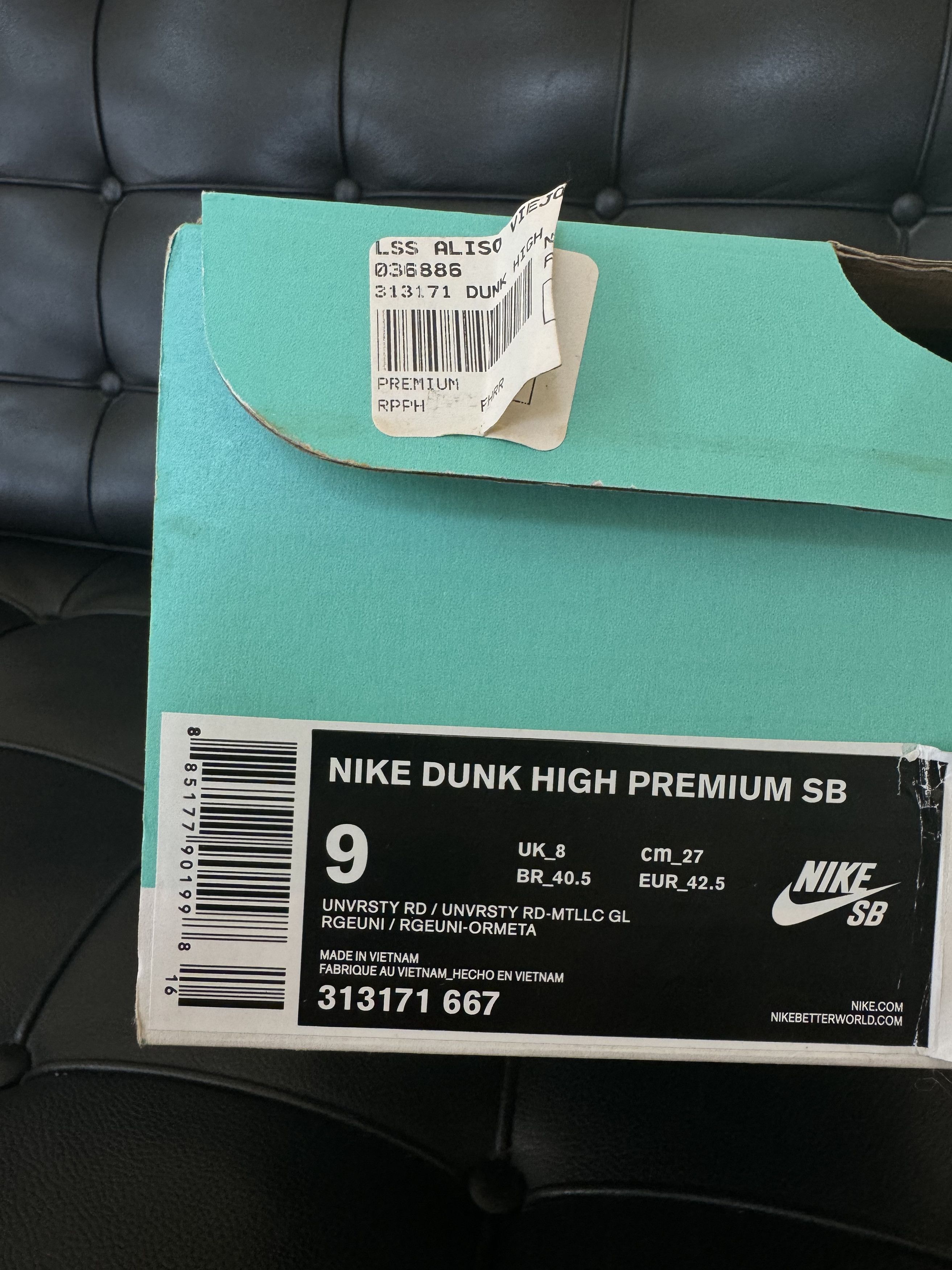 Nike Nike Dunk Hi Premium SB Chinese New Year 2014 Release Size US 9 / EU 42 - 12 Thumbnail