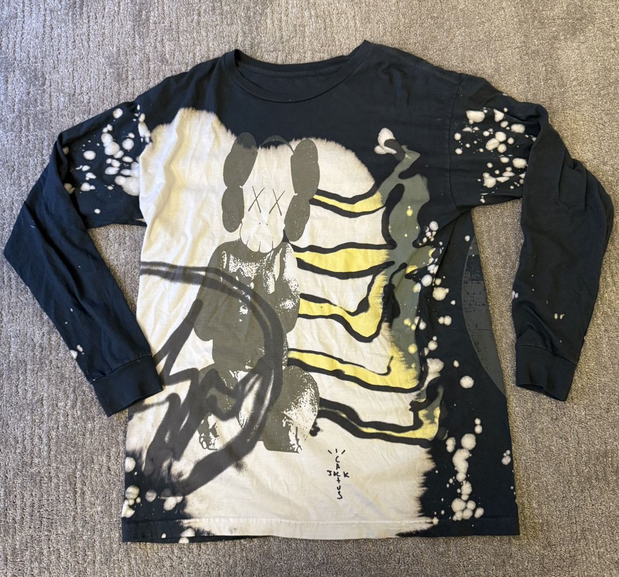 Fragment Design × Kaws × Travis Scott Travis Scott x Kaws x Fragment Long Sleeve Tee Size US L / EU 52-54 / 3 - 1 Thumbnail