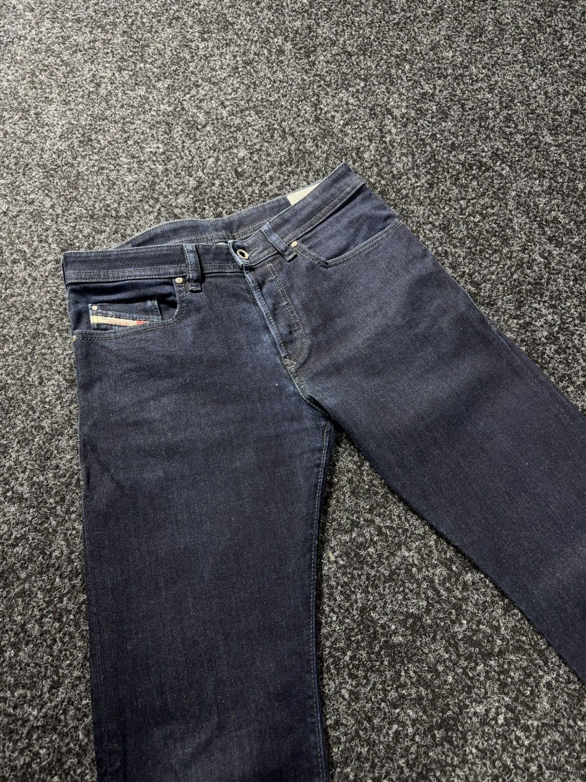 Diesel Luxury Diesel Italy Buster Dark Wash Slim Tapered Jeans W30 Size US 30 / EU 46 - 6 Thumbnail
