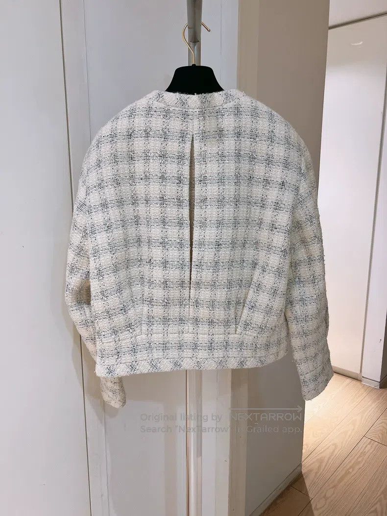 Chanel Chanel Snow series milky white tweed coat Size XS / US 0-2 / IT 36-38 - 2 Thumbnail