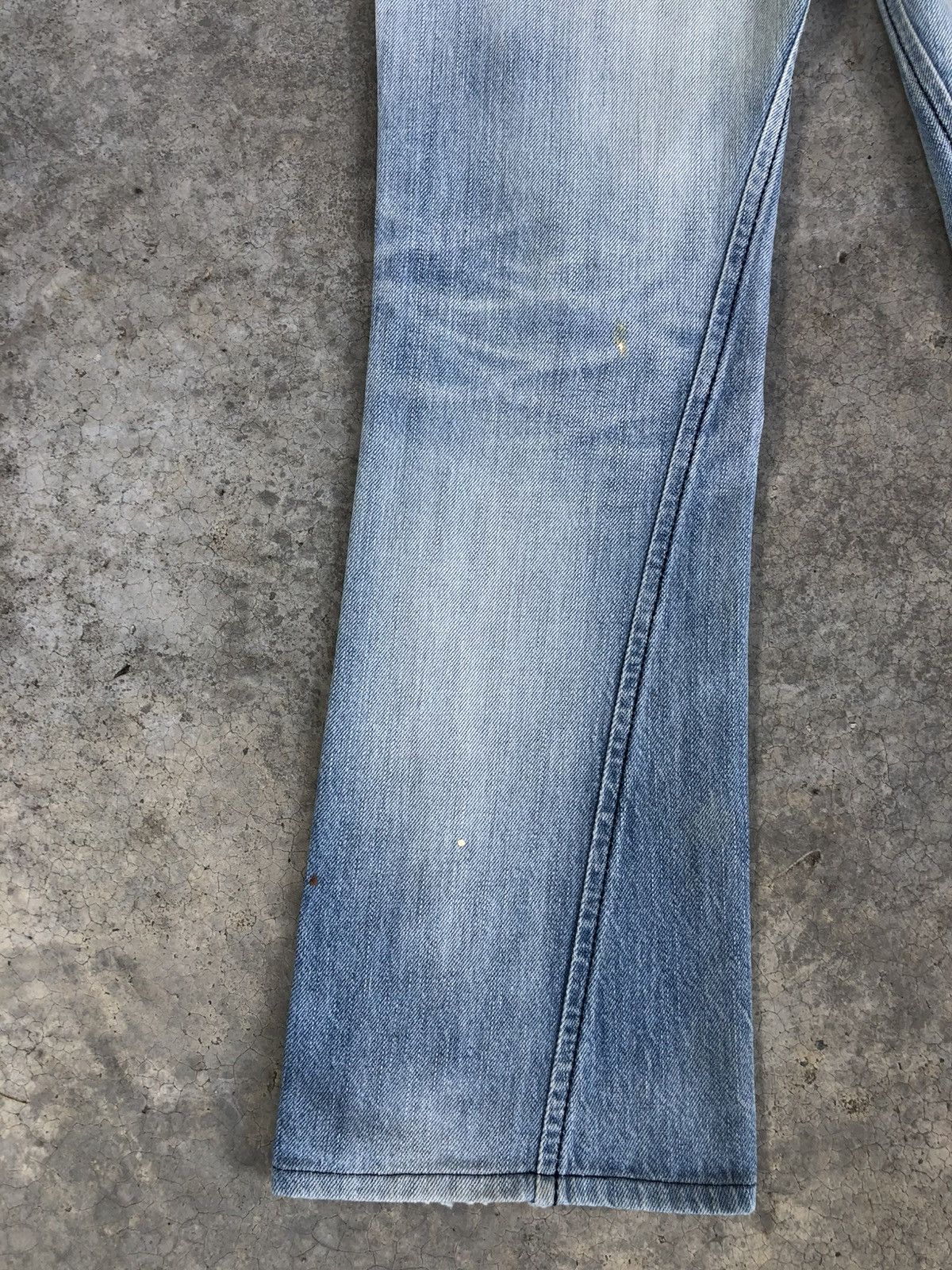 Who Decides War Japanese Edwin Blue Trip Flared Jeans Mud Wash Distressed Size US 32 / EU 48 - 11 Thumbnail