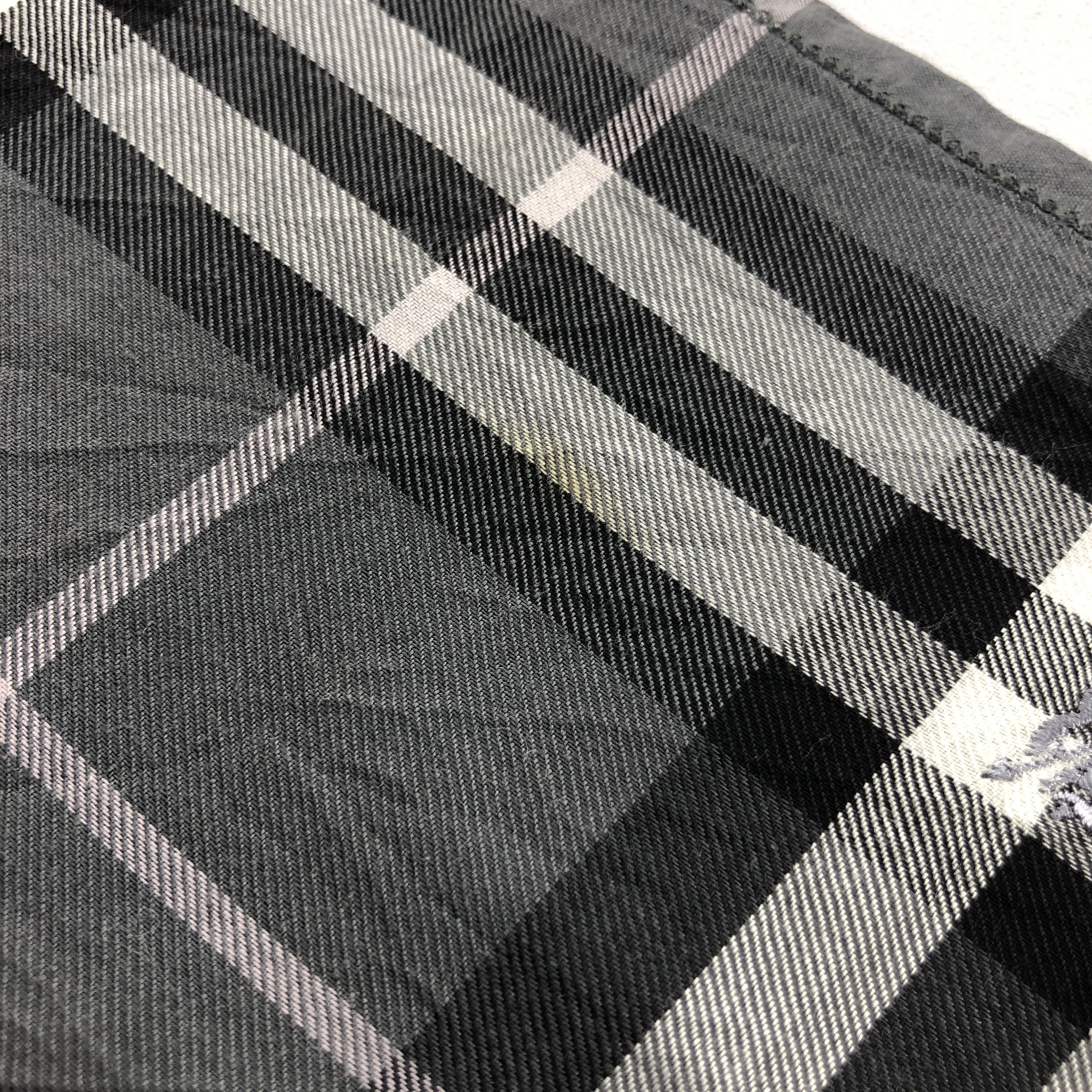 Burberry Burberry Handkerchief Neckerchief Bandana H2885 Size ONE SIZE - 5 Thumbnail