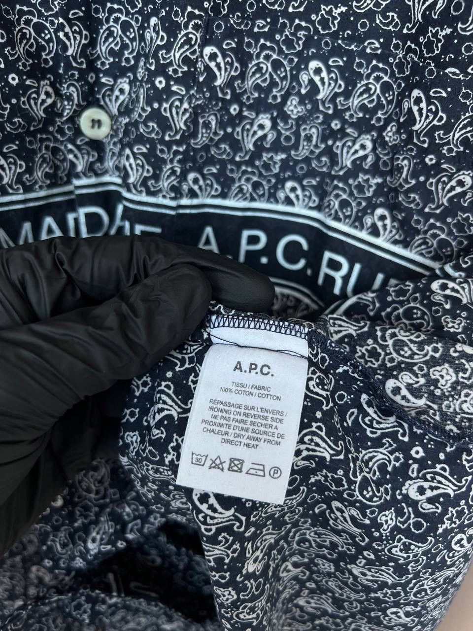 A.P.C. A.P.C. Bandana-Print Cotton Poplin Button Shirt Mens Size L Size US L / EU 52-54 / 3 - 12 Thumbnail