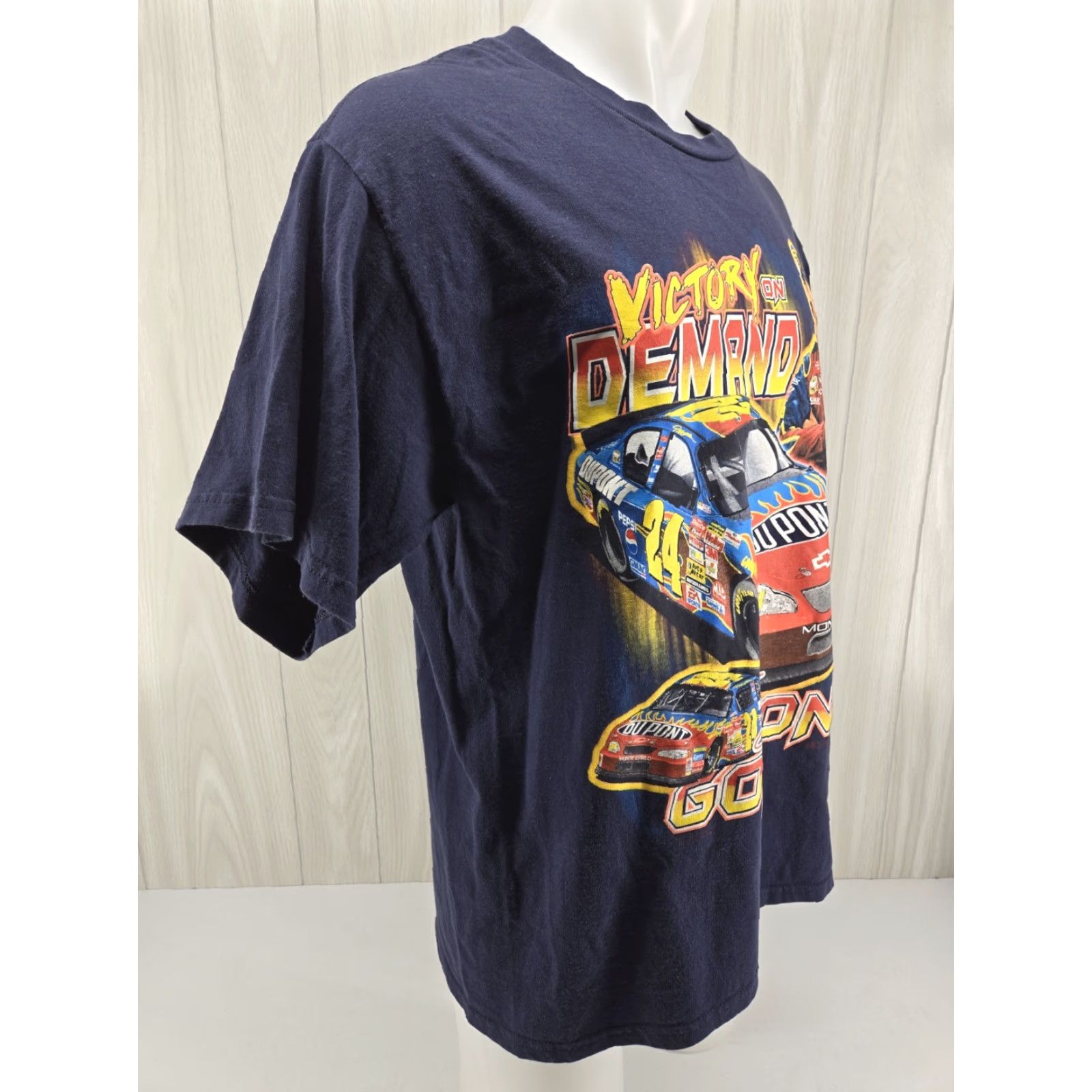 Chase Authentics VINTAGE Chase Authentics NASCAR Jeff Gordon Victory On Demand T-Shirt Mens Large Blue Cotton Short Sleeve Crew Neck Graphic Print 1990s Size US L / EU 52-54 / 3 - 7 Thumbnail