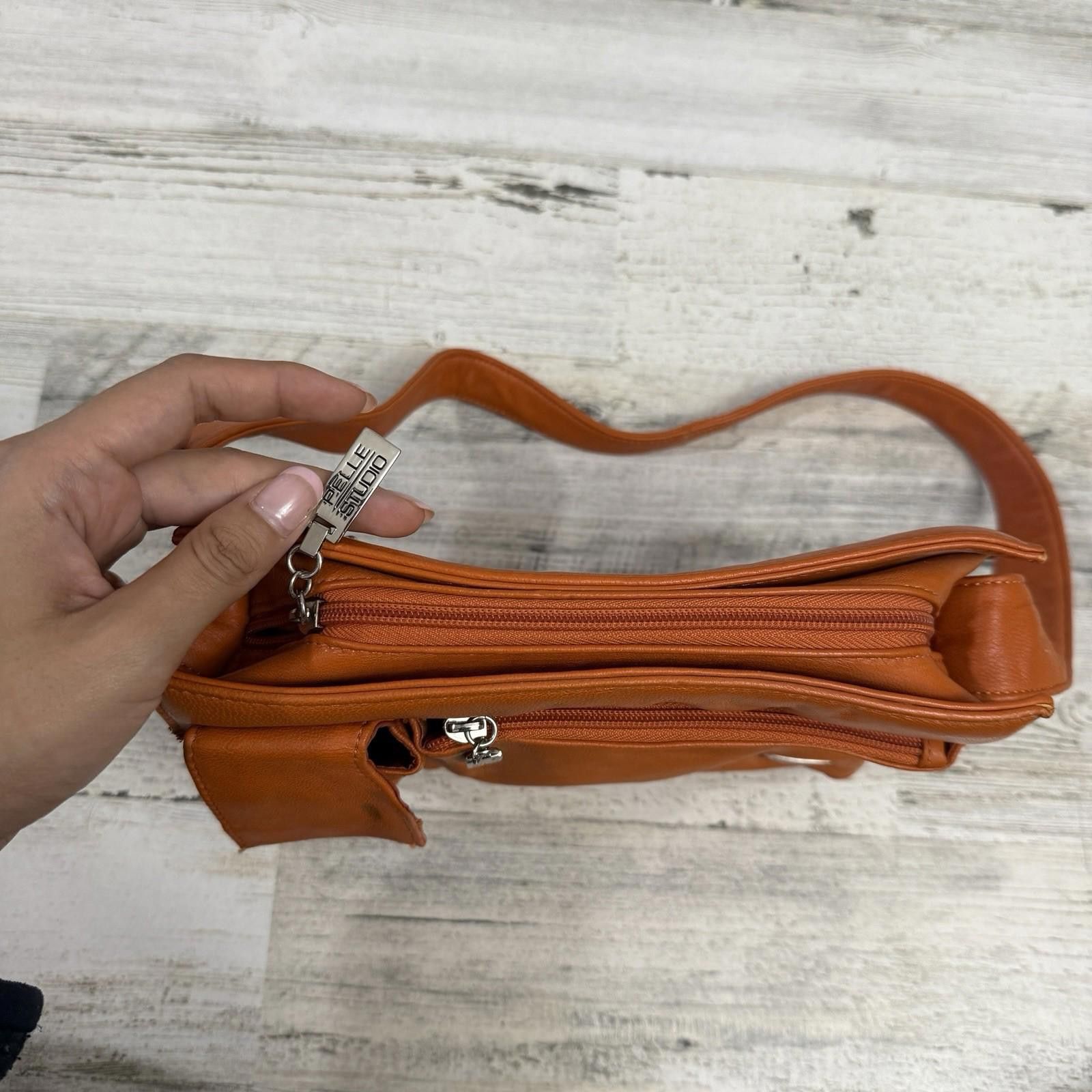 Designer Orange Pelle Studio Leather Y2K Shoulder Bag Size ONE SIZE - 4 Thumbnail