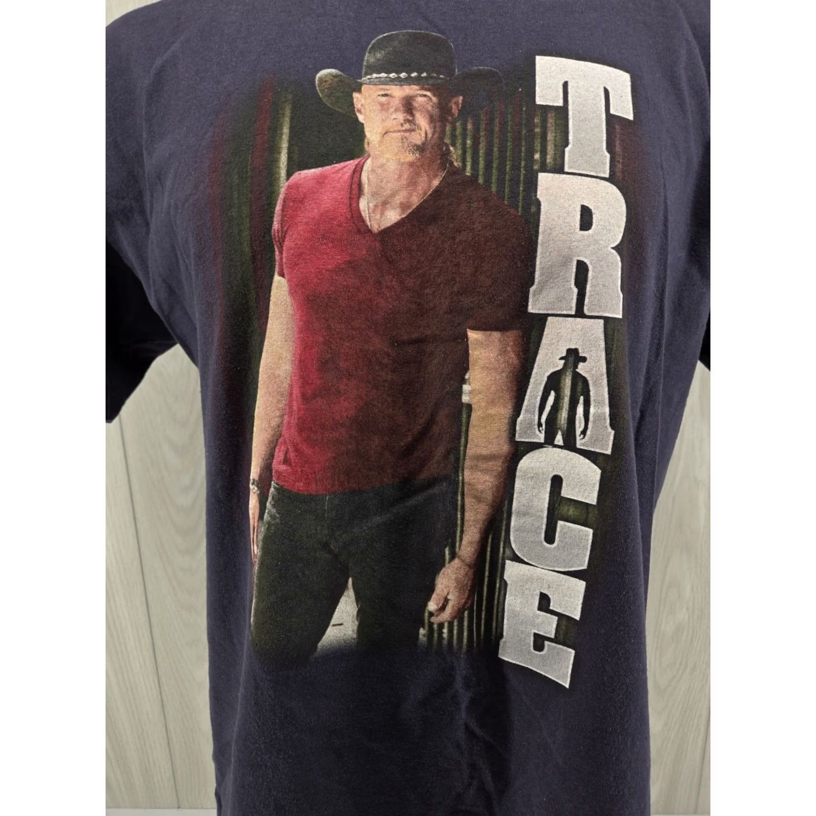 Vintage Trace Adkins 2016 Tour Dual Sided Concert T-Shirt Men’s L Blue Size US L / EU 52-54 / 3 - 3 Thumbnail