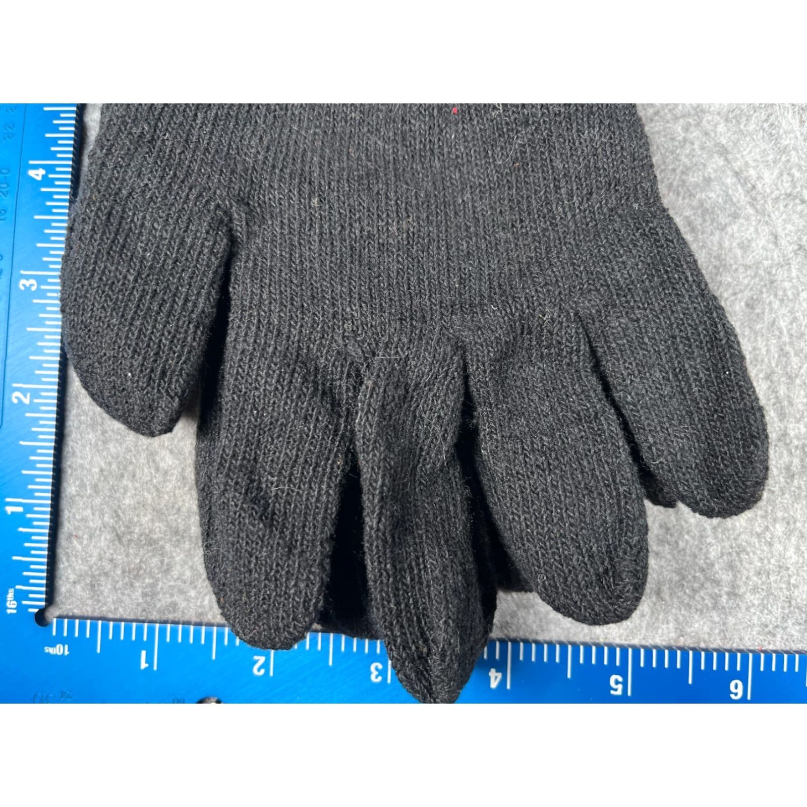 Vintage Magic Gloves One Size Black Polyester Blend Winter Ski NEW Adult Unbranded Wrist Glove Warm 2 Pack Size ONE SIZE - 2 Thumbnail