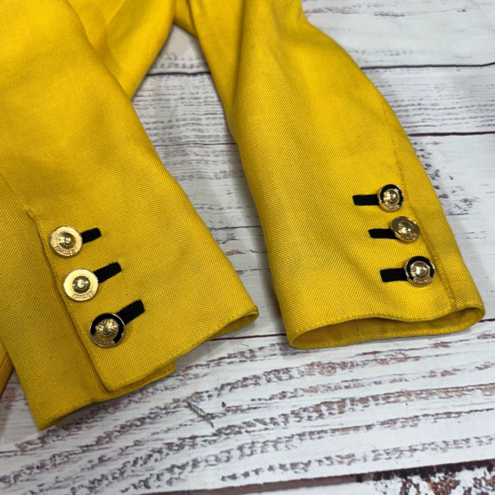 Louis Feraud VINTAGE Louis Feraud Womens Blazer Jacket Blazer 10 Yellow Size L / US 10 / IT 46 - 7 Thumbnail