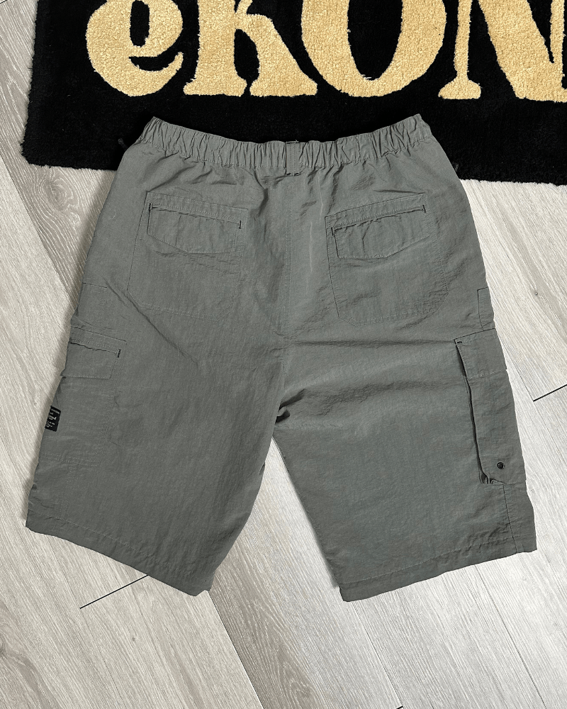 B.U.M Equipment × Vintage Vintage B.U.M. Equipment Baggy Nylon Cargo Shorts - Large Size US 34 / EU 50 - 2 Thumbnail