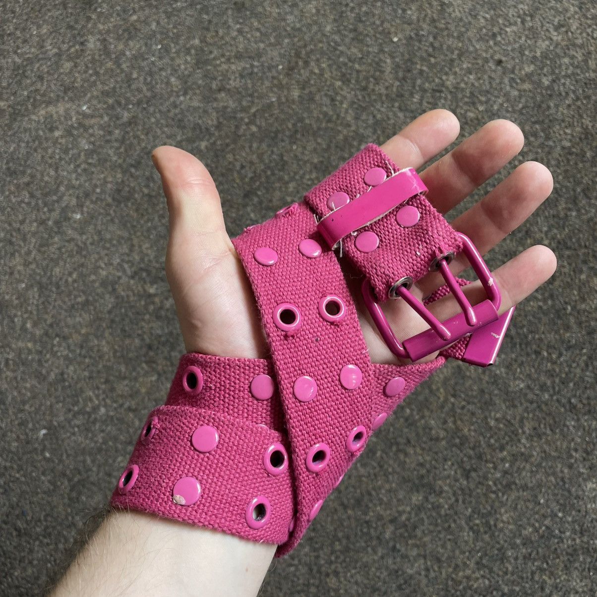 Vintage Vintage Y2K Hot Pink Studded Belt Punk Rave Archive Baggy OS Size ONE SIZE - 4 Thumbnail
