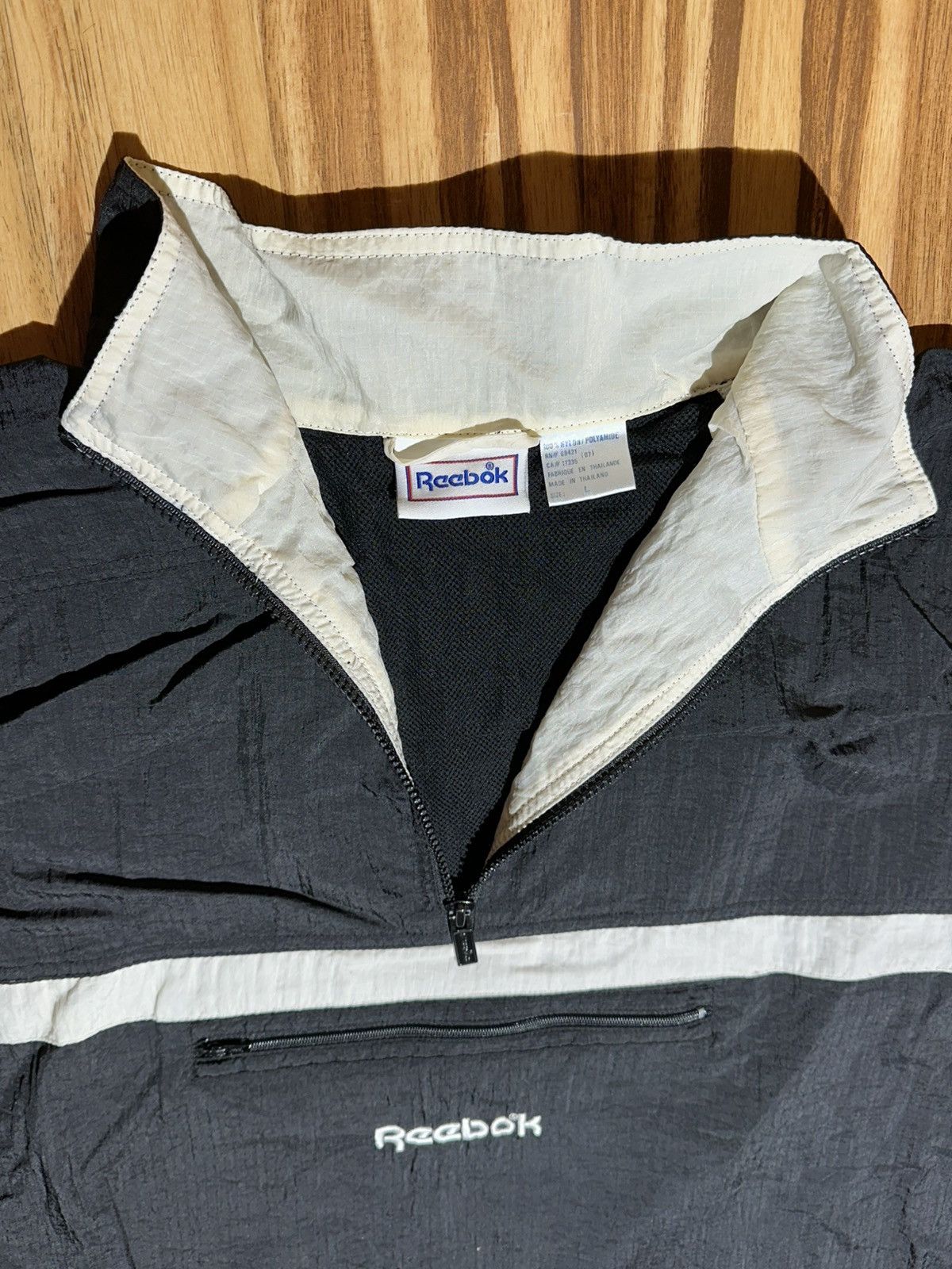 Reebok 90sVintage Reebok Black & White 1/4Zipup Windbreaker SizeL Size US L / EU 52-54 / 3 - 6 Thumbnail