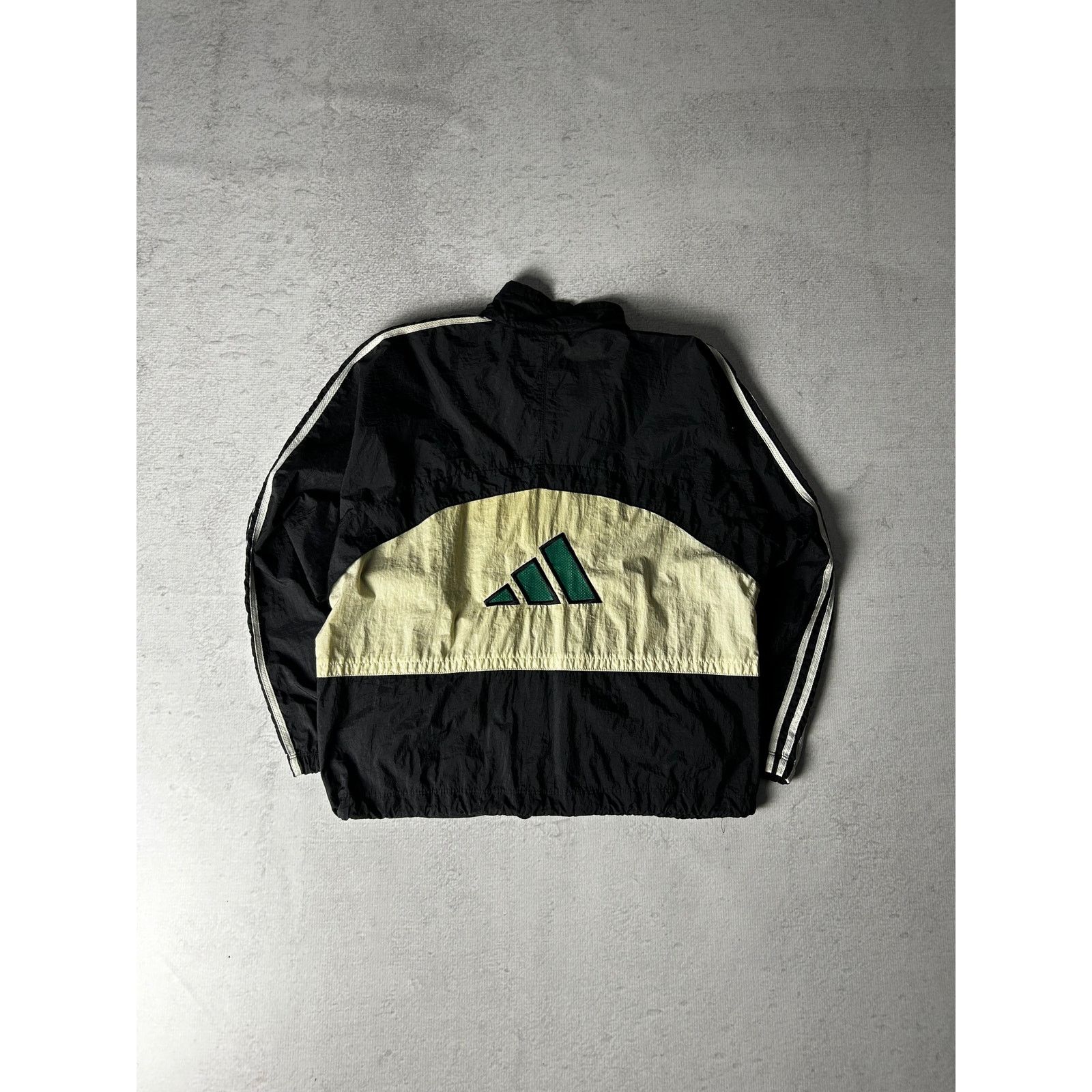 Adidas Vintage Adidas Big Logo Windbreaker, Jackets For Men's Small Size US S / EU 44-46 / 1 - 2 Thumbnail