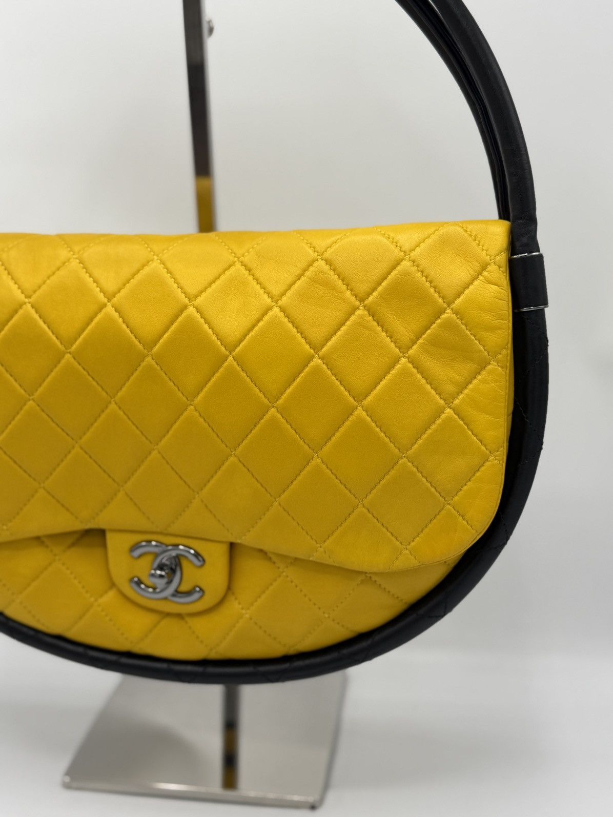 Chanel RARE Chanel SS13 Hula Hoop Flap bag Size ONE SIZE - 9 Thumbnail