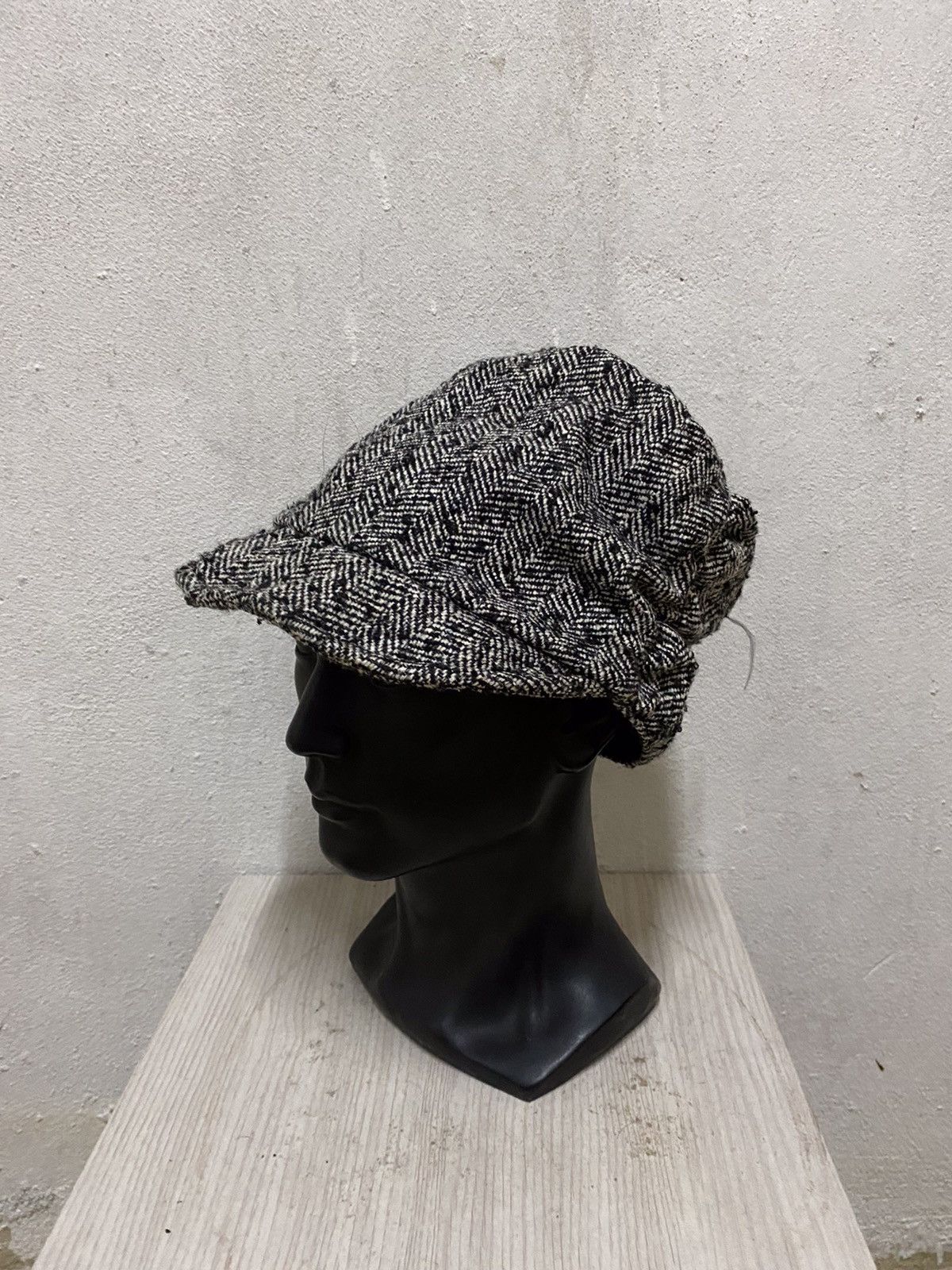 Japanese Brand Japanese Brand Plain Hat Size ONE SIZE - 3 Thumbnail