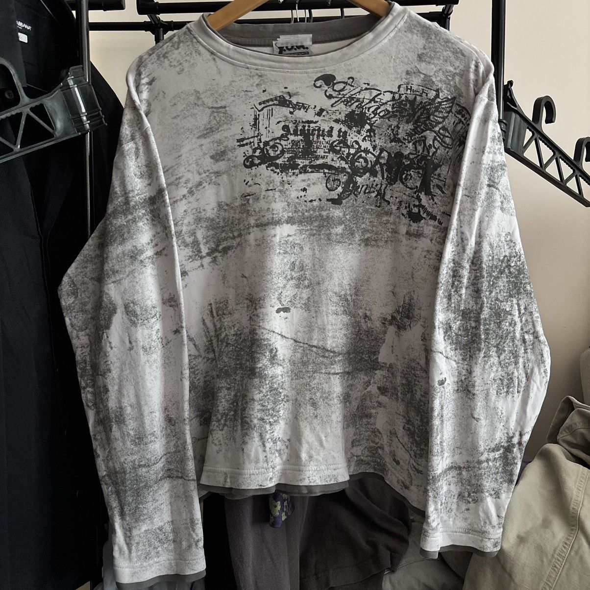 Beauty Beast Y2K Young Order Unlimited Grunge Abstract Long Sleeve Tee Size M / US 6-8 / IT 42-44 - 2 Thumbnail