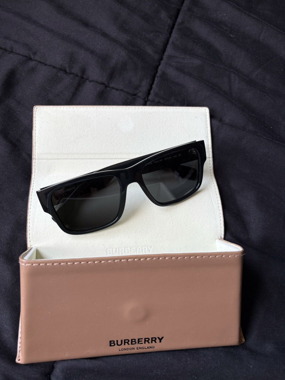 Burberry Burberry Sunglasses Size ONE SIZE - 3 Thumbnail