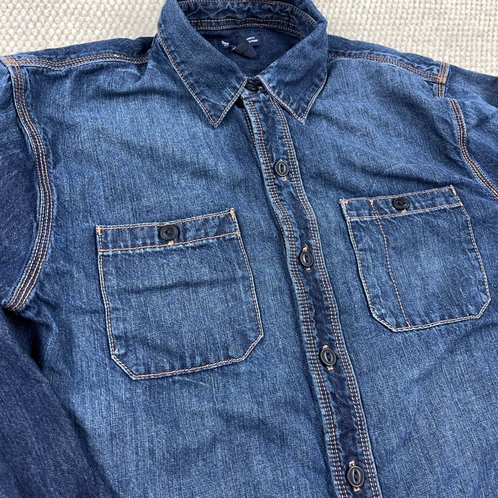 Gap Gap Denim Shirt Men Medium Blue Button Up Dark Wash Western Faded Adult Size US M / EU 48-50 / 2 - 2 Thumbnail