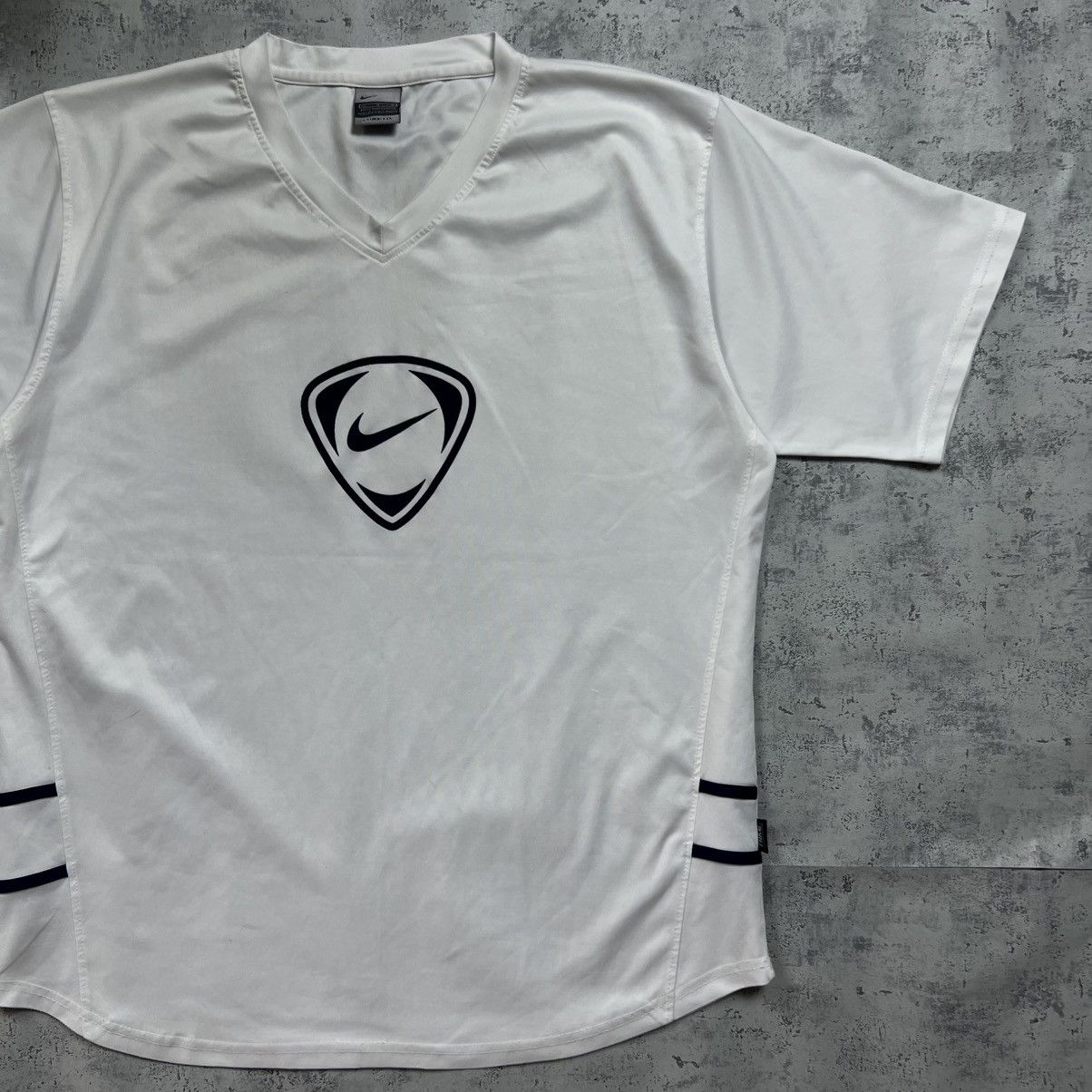 Nike 90s NIKE CENTRAL SWOOSH VINTAGE DRILL OVERSIZED TEE T-SHIRT Size US XL / EU 56 / 4 - 3 Thumbnail