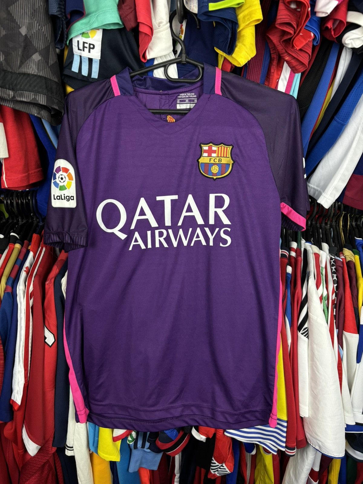 Other Barcelona Messi #10 replica football shirt soccer jersey Size US S / EU 44-46 / 1 - 1 Thumbnail