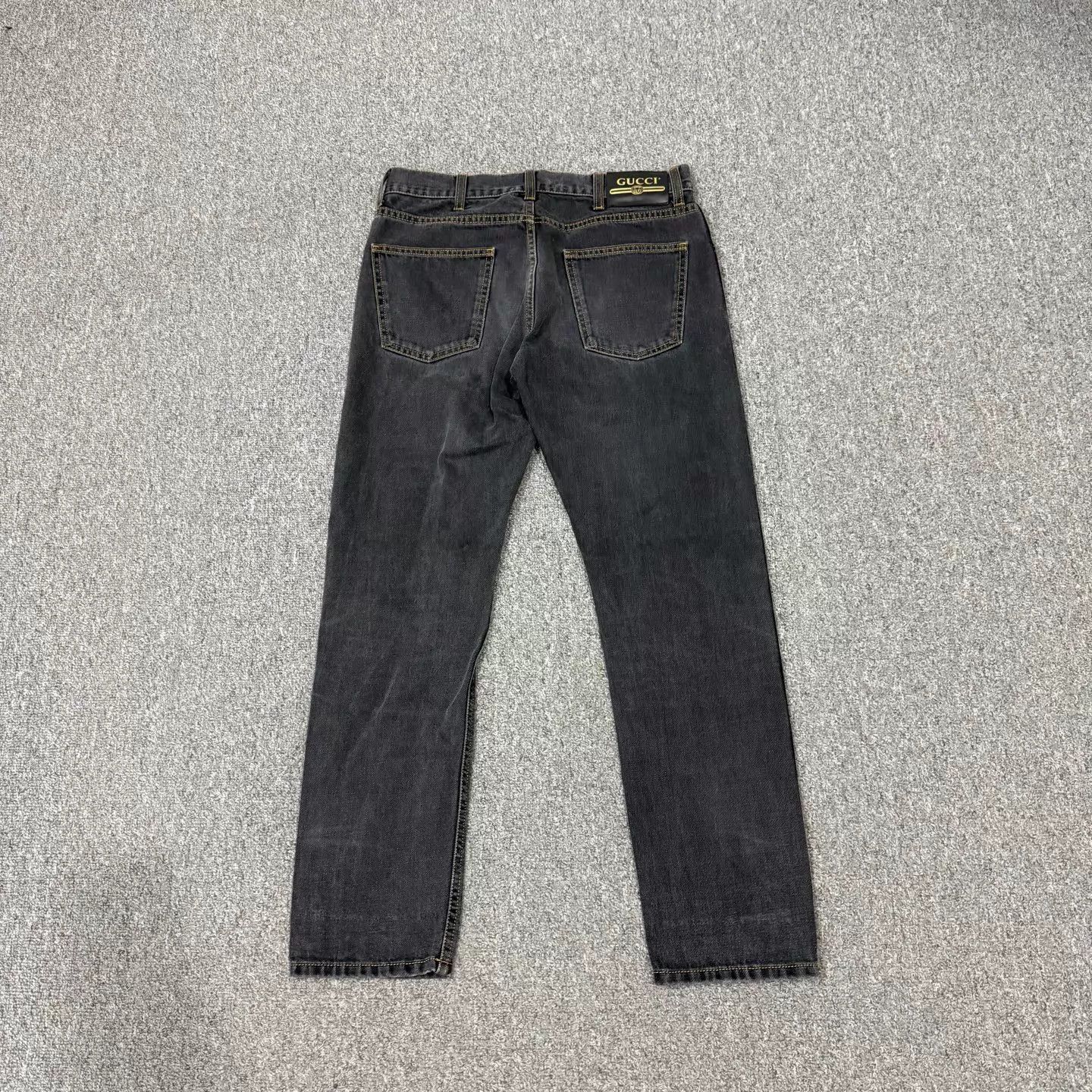 Gucci Gucci Deer Embroidered Jeans 30 (95 New) Size 30" / US 8 / IT 44 - 2 Thumbnail