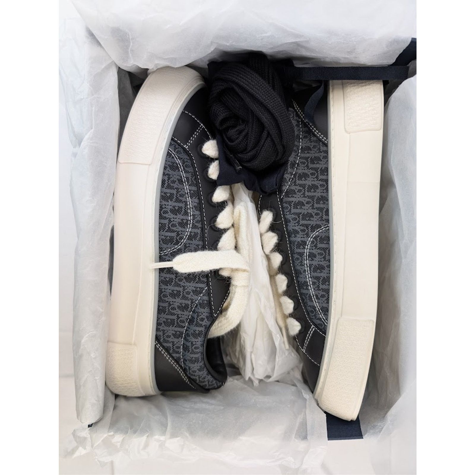 Dior o1rshd1 B33 Low-Top Sneakers in Black Size US 12 / EU 45 - 21 Thumbnail