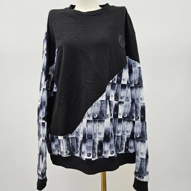 Versace Versace Black Long Cardigan for Men 0089 Size US XXL / EU 58 / 5 - 1 Thumbnail