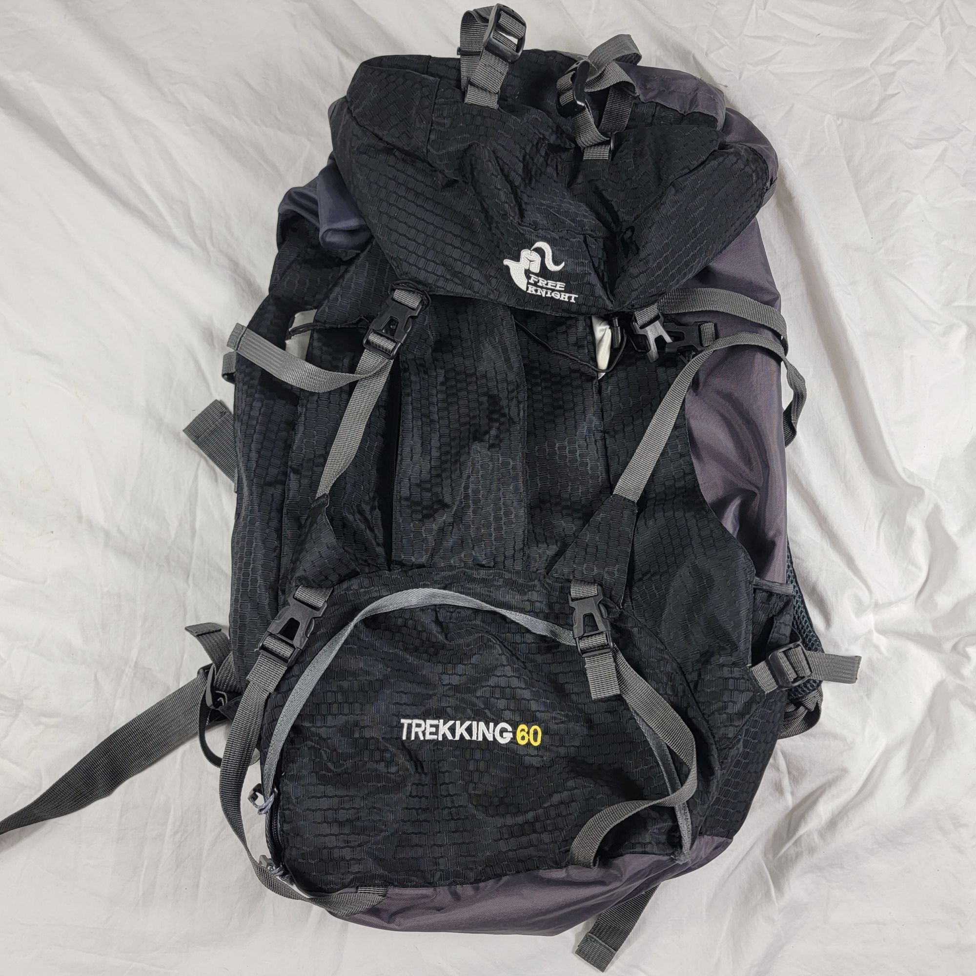 Other Free Knight Trekking 60L Backpack Hiking Camping Outdoor Gea Size ONE SIZE - 1 Thumbnail