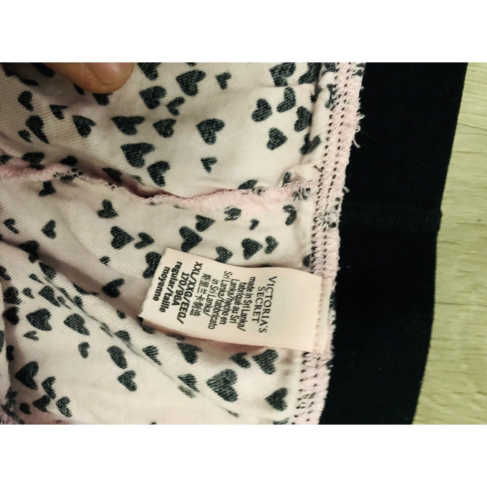 Victoria's Secret Victoria's Secret Pajama Bottoms Womens 2XL Pink Black Heart Shapes Pajama Pants *Regular* Cotton Size 40" / US 18 - 4 Thumbnail