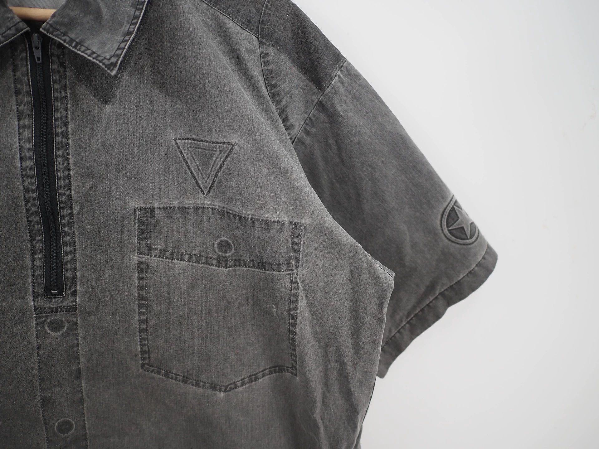 Undercover SS99 UNDERCOVER runway-style faded work shirt Size US L / EU 52-54 / 3 - 5 Thumbnail