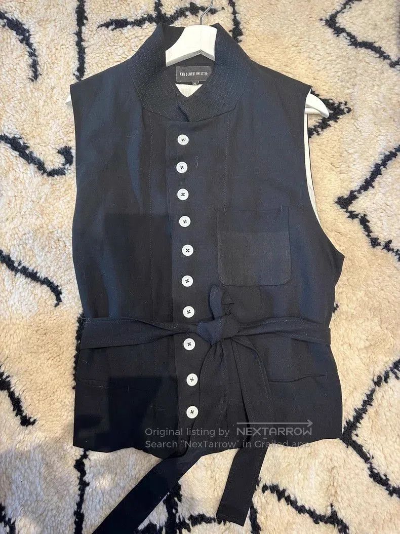 Ann Demeulemeester Ann Demeulemeester Sleeveless Vest. Size US XL / EU 56 / 4 - 1 Thumbnail