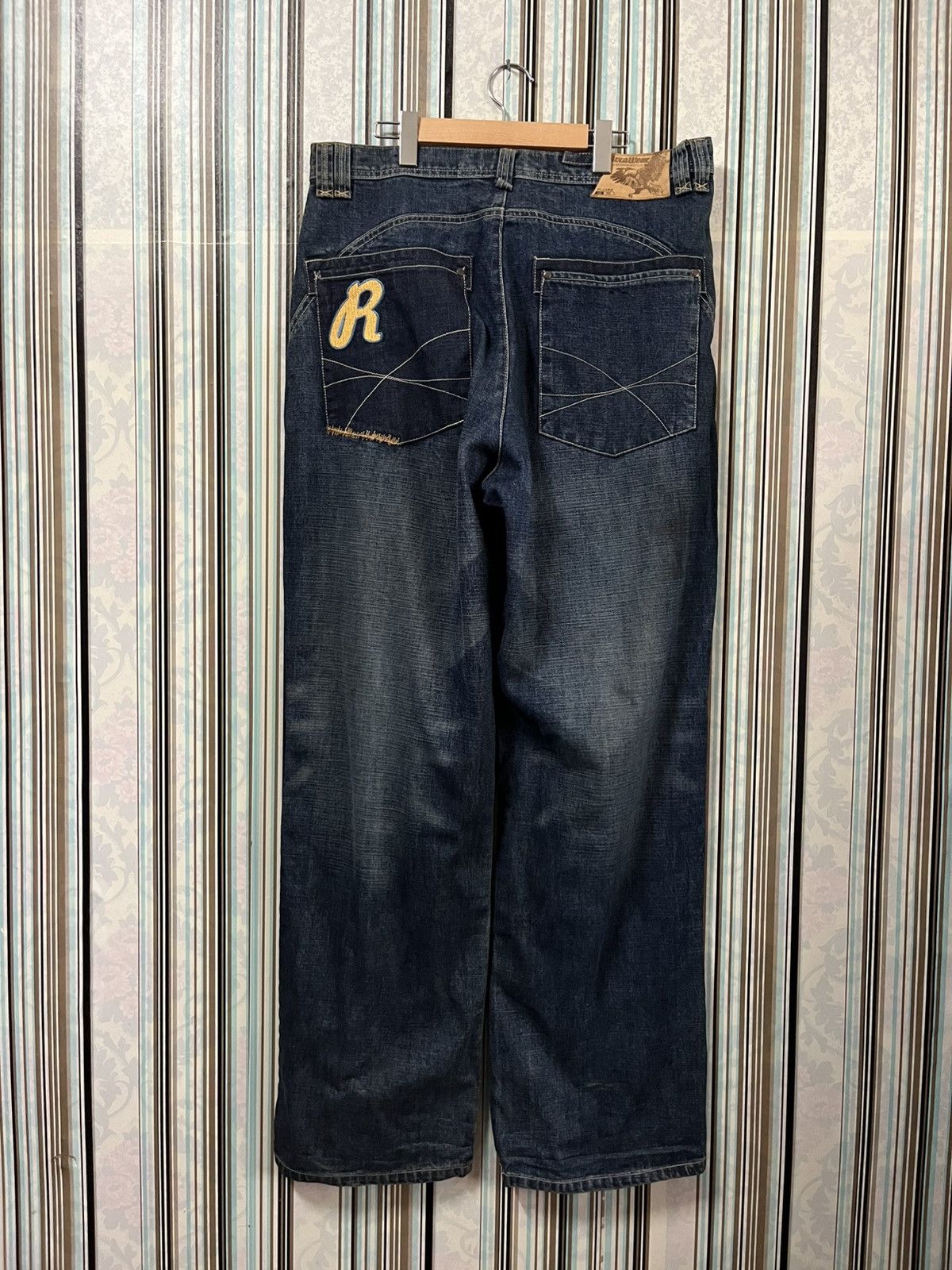 Rocawear 1999 OG rocawear denim corp patches boro #B2 Size US 36 / EU 52 - 2 Thumbnail