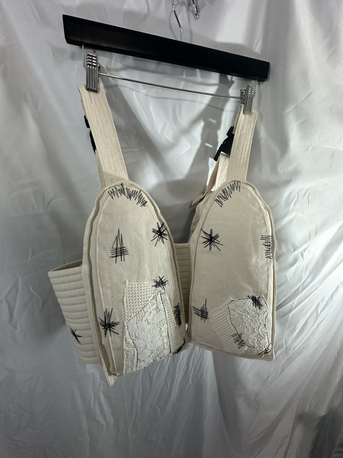 Who Decides War Who Decides War Vest Bag Size ONE SIZE - 7 Thumbnail