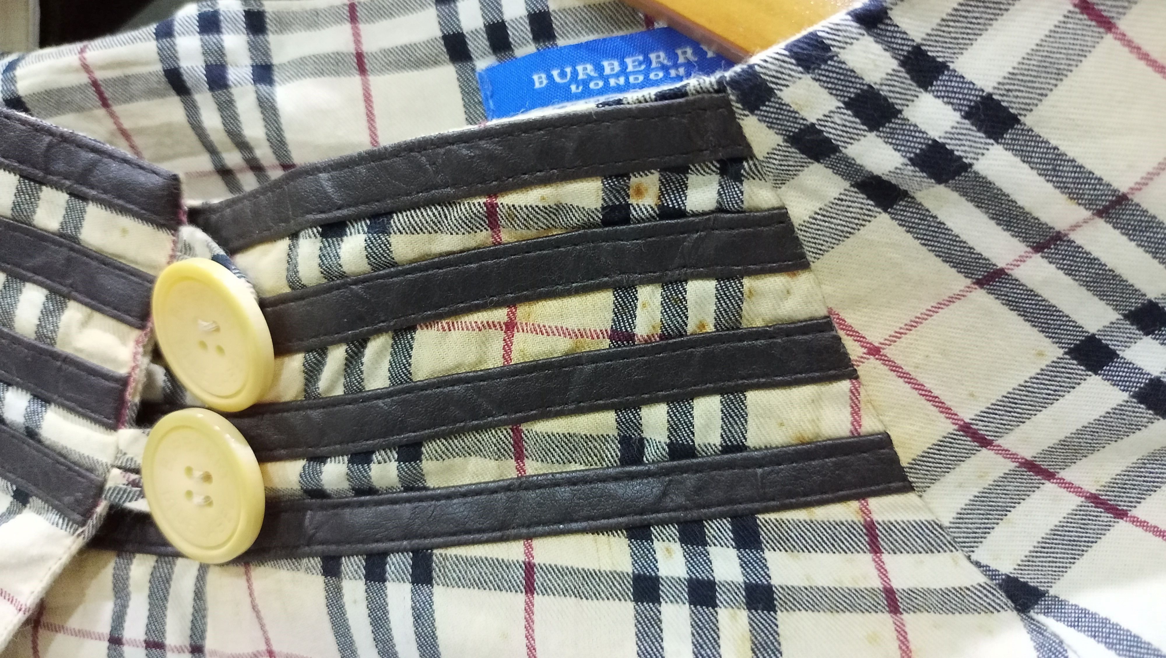 Burberry Rare🔥Burberry Nova Check Mini Skirt Size 26" / US 2 / IT 38 - 4 Thumbnail