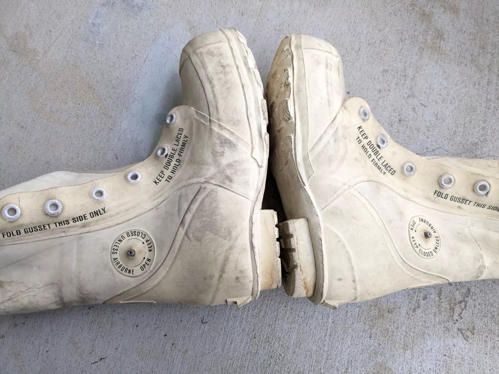 Bata Vintage Bunny Boots White Rubber 8 Raf Simons Snow Size US 8 / EU 41 - 7 Thumbnail