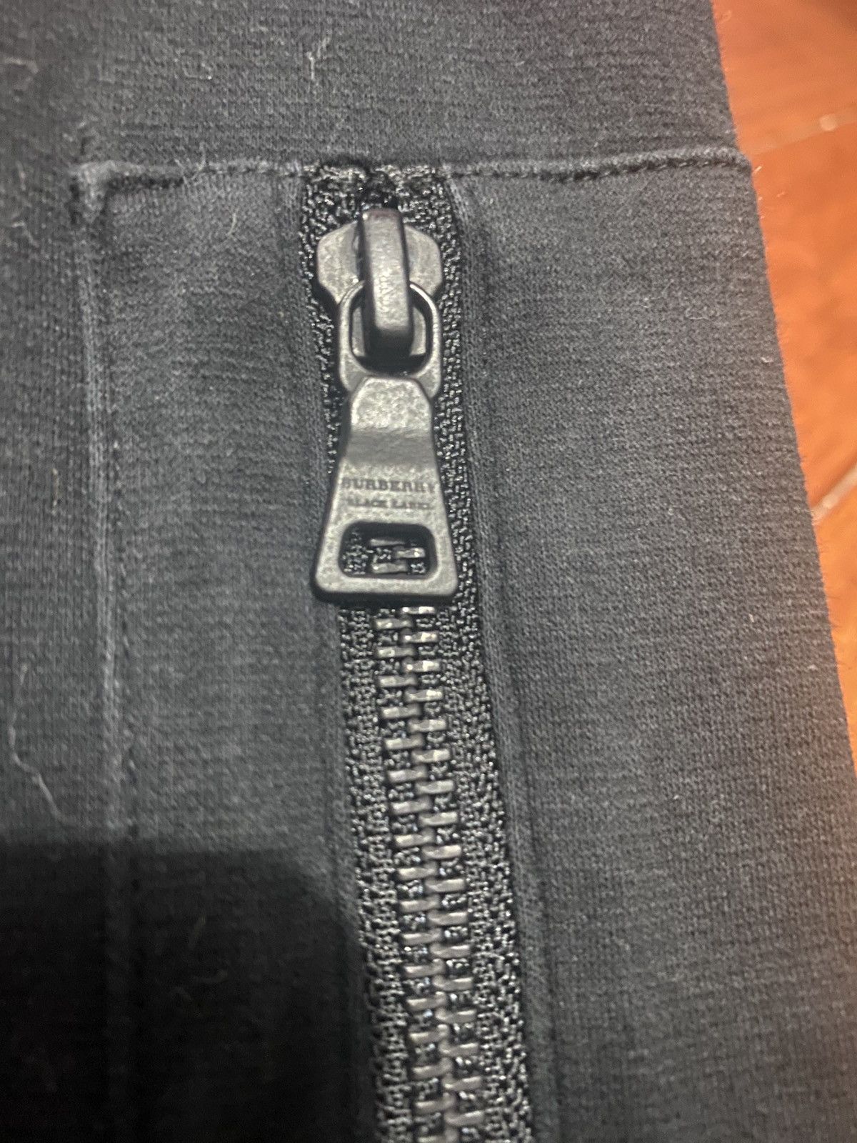 Burberry Burberry Black Label Up Zipper Size US M / EU 48-50 / 2 - 4 Thumbnail