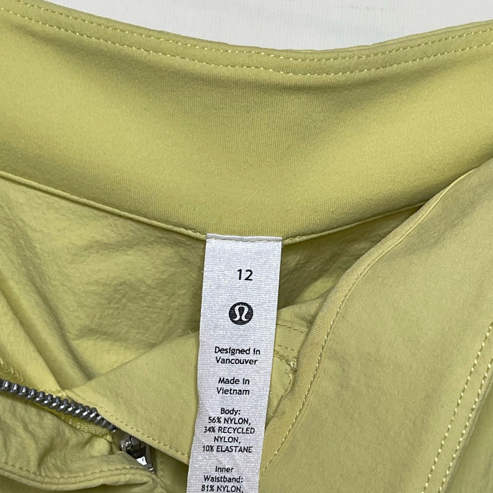 Lululemon Lululemon Relaxed Fit Super High Rise Cargo Short Lime 12 Size 34" / US 12 / IT 48 - 10 Thumbnail