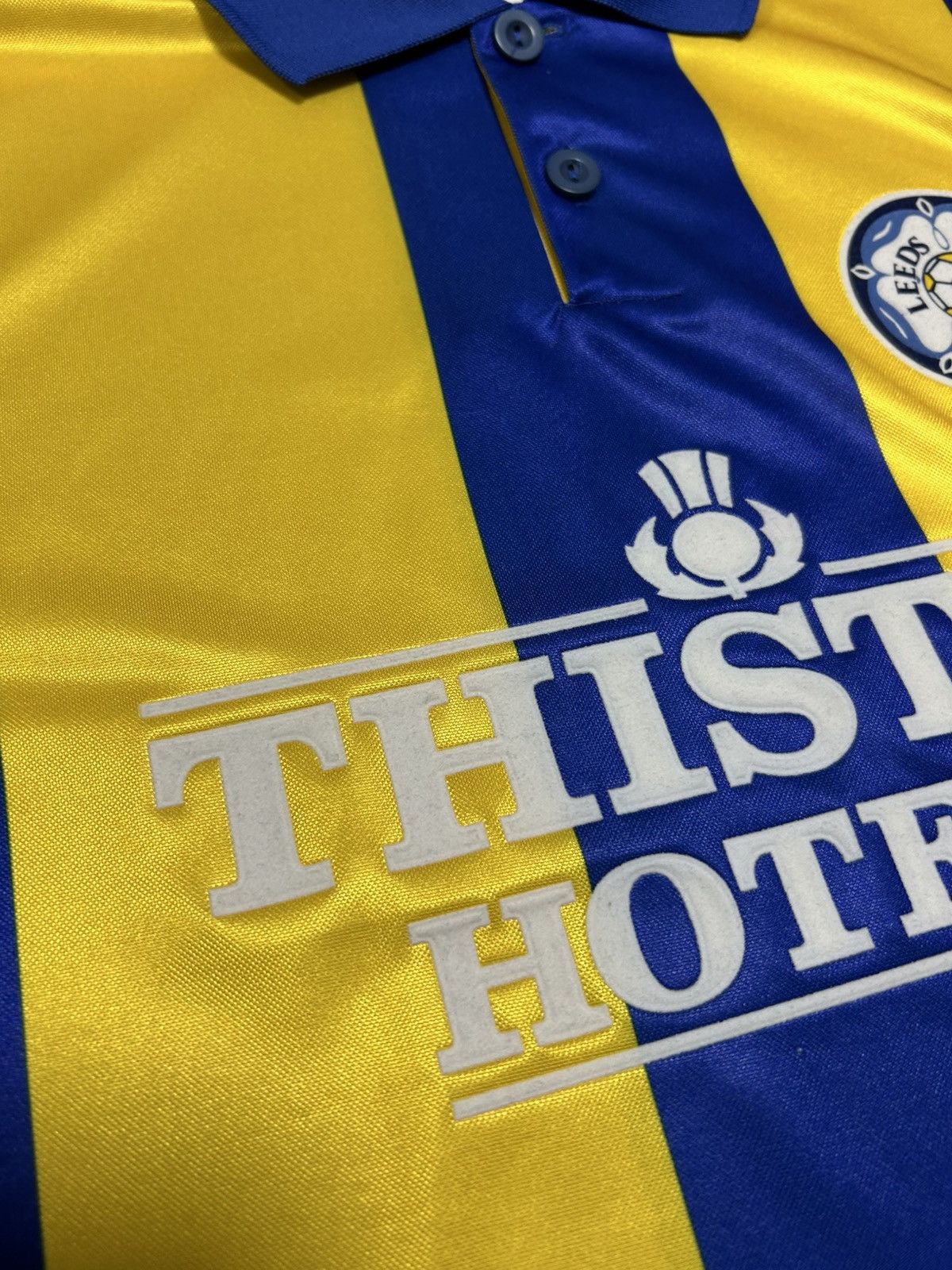 Asics LEEDS UNITED 1993-1994 FOOTBALL SHIRT JERSEY AWAY SCORE DRAW Size US M / EU 48-50 / 2 - 4 Thumbnail
