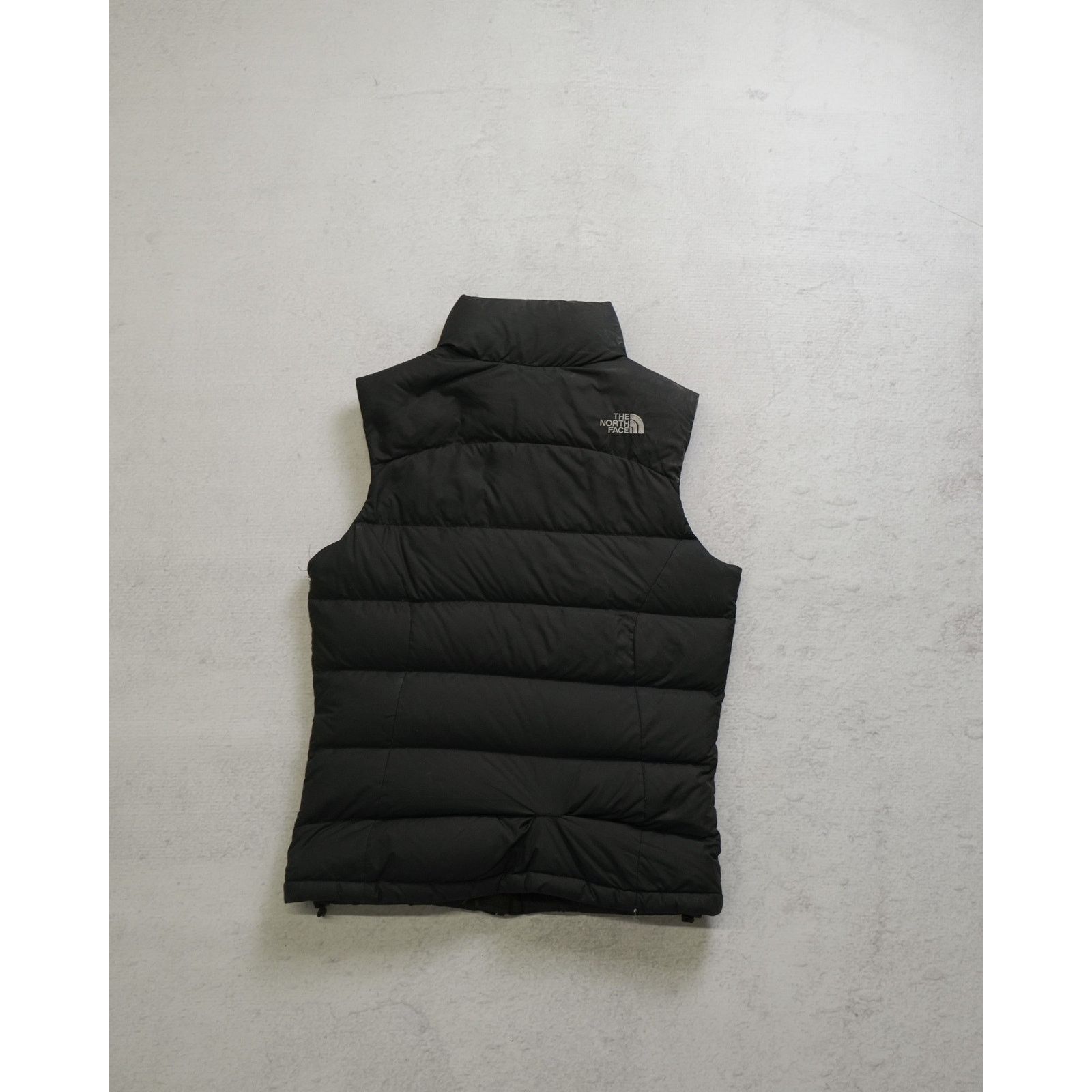 The North Face Vintage 90s The North Face Black Insulated Vest - Women's XS Size XS / US 0-2 / IT 36-38 - 2 Thumbnail