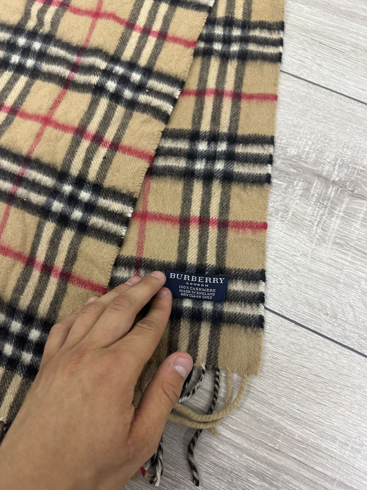 Burberry Burberry Nova Check Scarf Size ONE SIZE - 3 Thumbnail