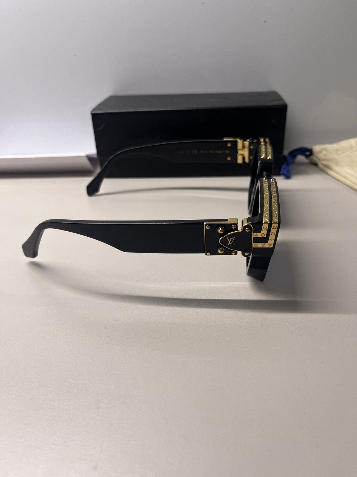 Louis Vuitton Louis Vuitton 1.1 Millionaire Size ONE SIZE - 9 Thumbnail