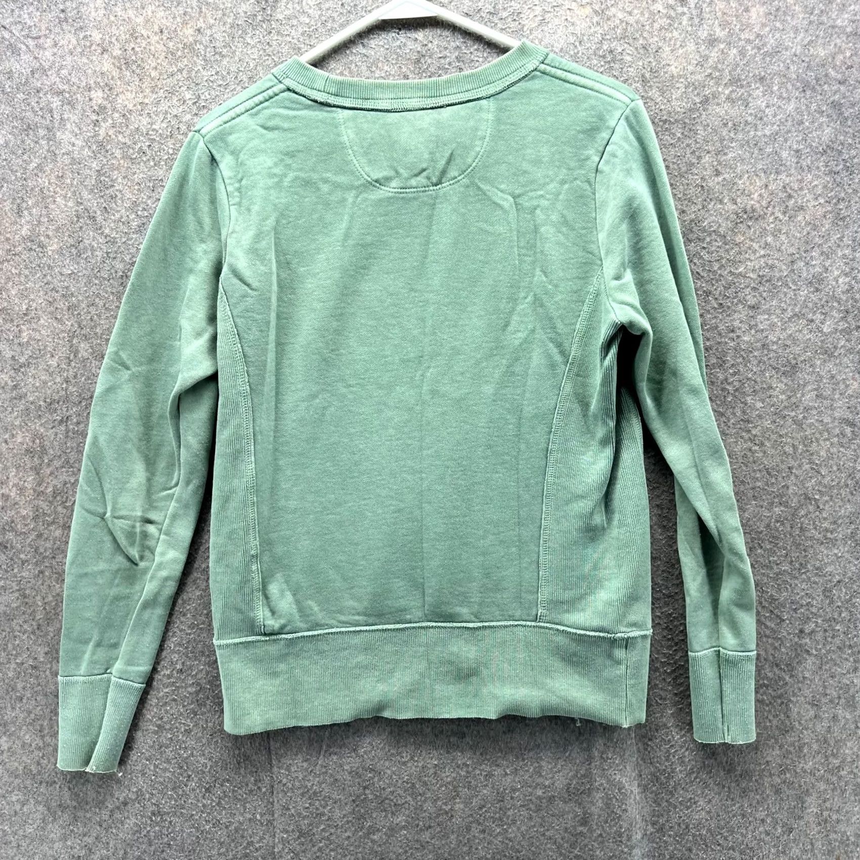 Converse VINTAGE Converse One Star Sweatshirt Womens Large Green Pullover Crewneck Y2K Vintage Size L / US 10 / IT 46 - 2 Thumbnail
