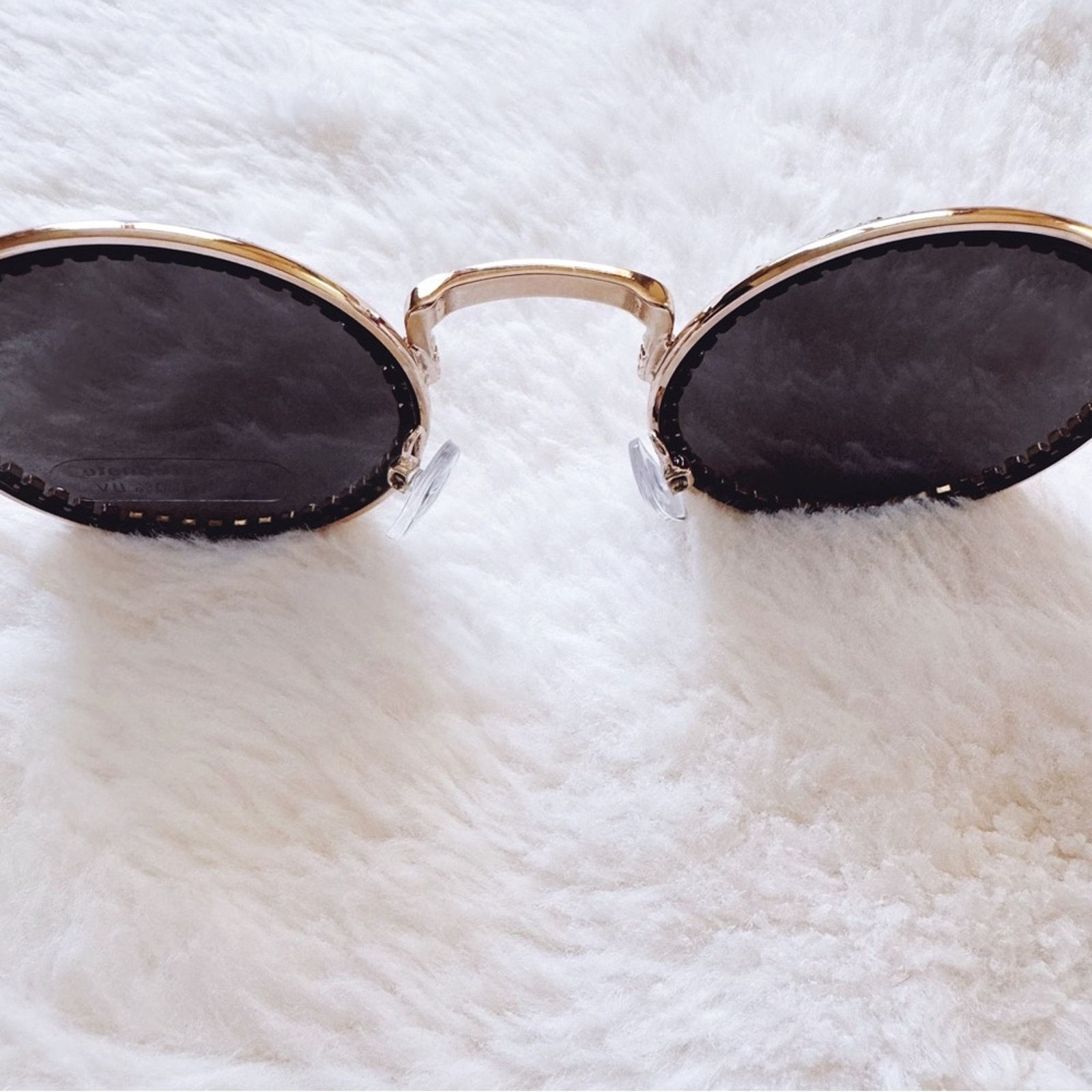 Other Kate Black Round Sunglasses Size ONE SIZE - 8 Thumbnail
