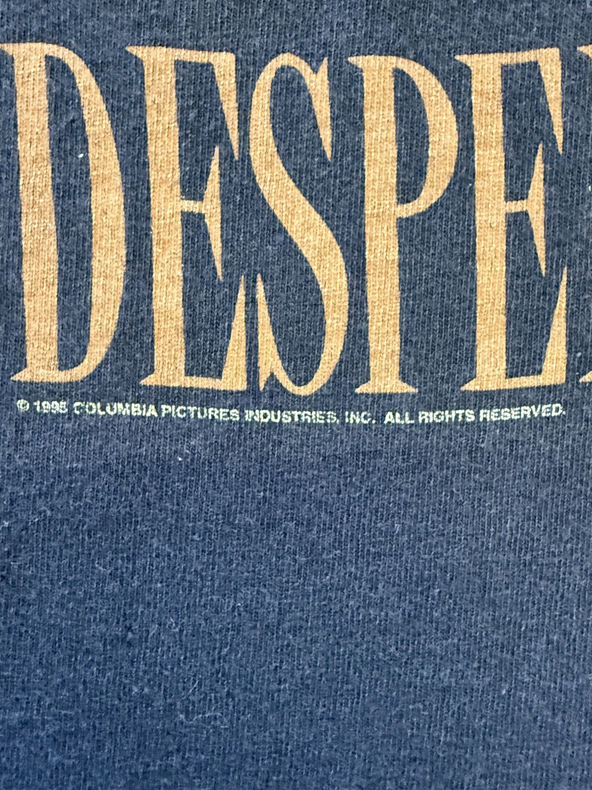 Vintage 1995 Vintage Desperado Antonio Banderas Movie Promo Tee Size US L / EU 52-54 / 3 - 4 Thumbnail