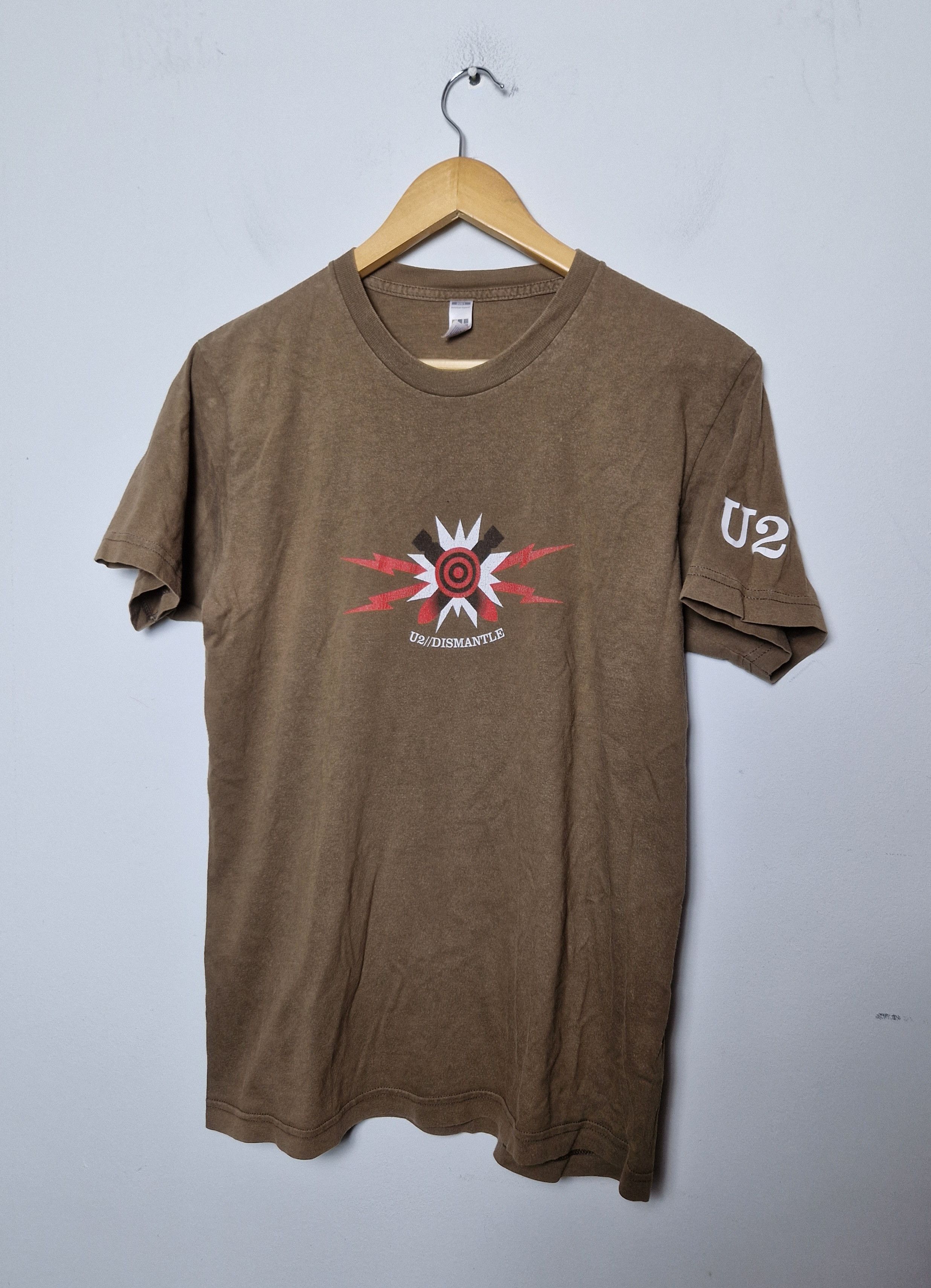 Band Tees U2 VERTIGO TOUR 2001 DISMANTLE TEE y2k made in usa Size US M / EU 48-50 / 2 - 2 Thumbnail