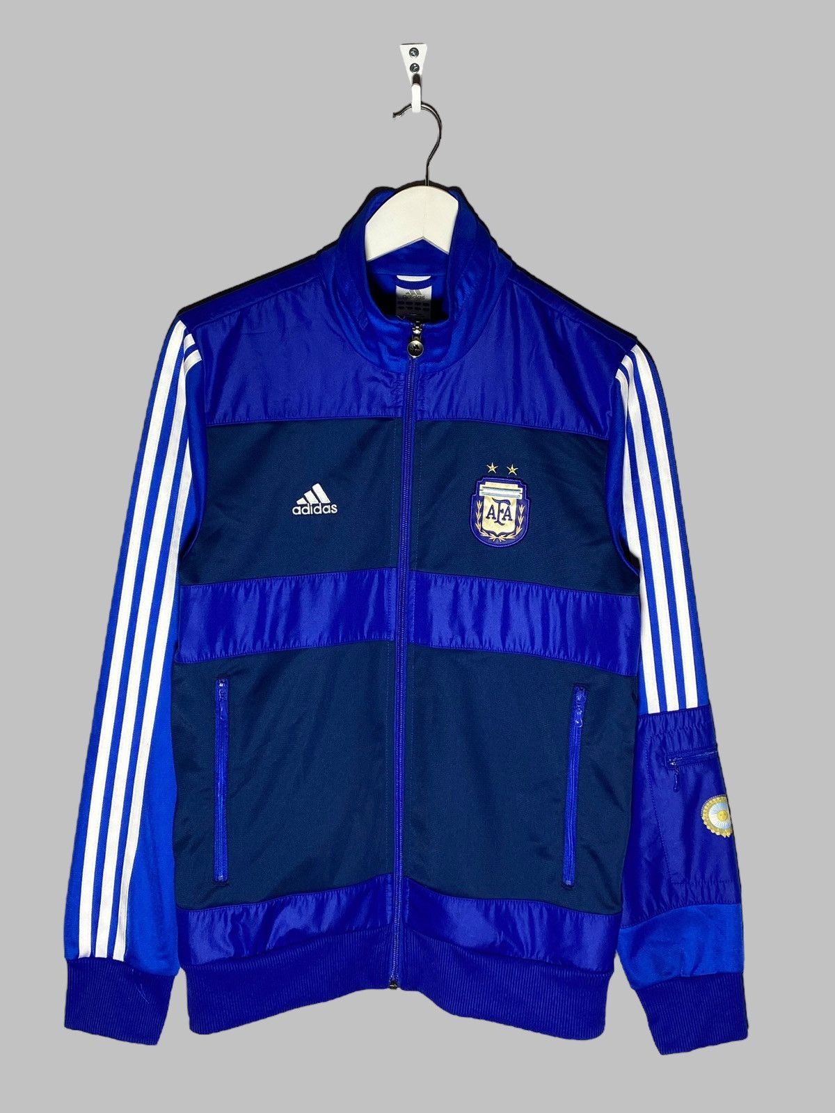 Adidas × Fifa World Cup Russia Fifa 2010 Retro World Cup