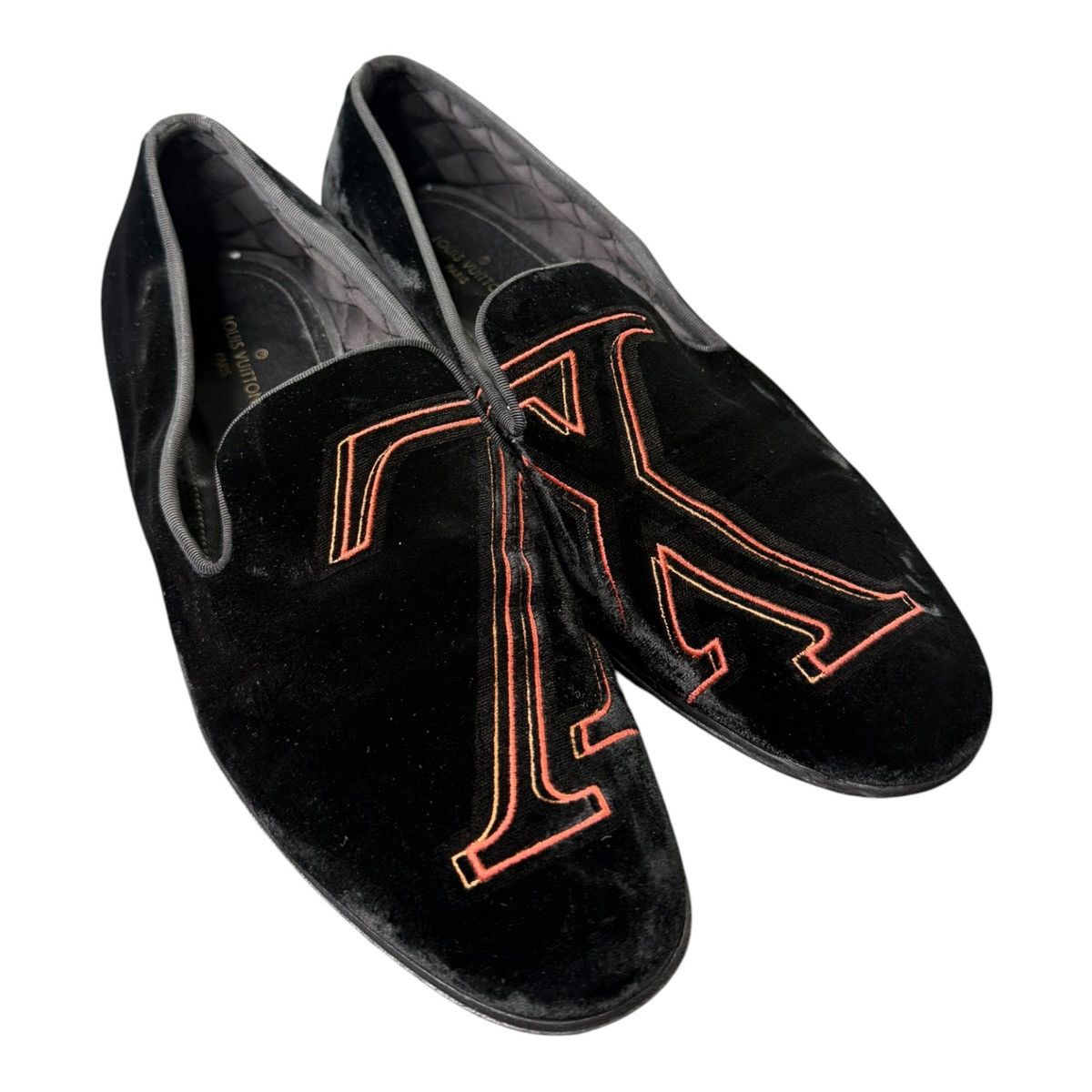 Louis Vuitton Louis Vuitton Velvet Monogram Loafers Black LV 7.5 US 8.5 Size US 8.5 / EU 41-42 - 3 Thumbnail