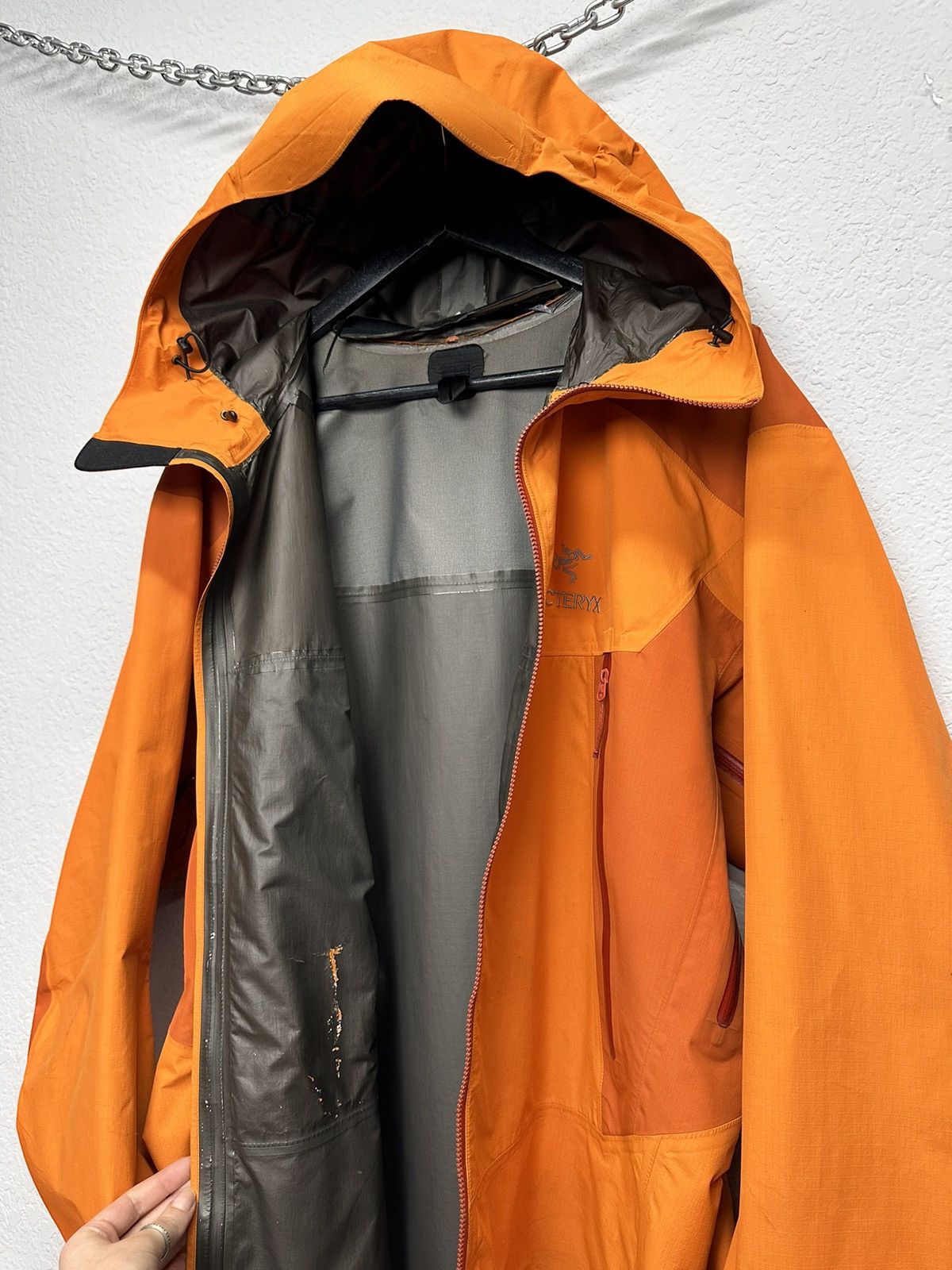 Arc'teryx Vintage Gore-tex Arcteryx Orange Shell Jacket Outdoor Size US XL / EU 56 / 4 - 7 Thumbnail
