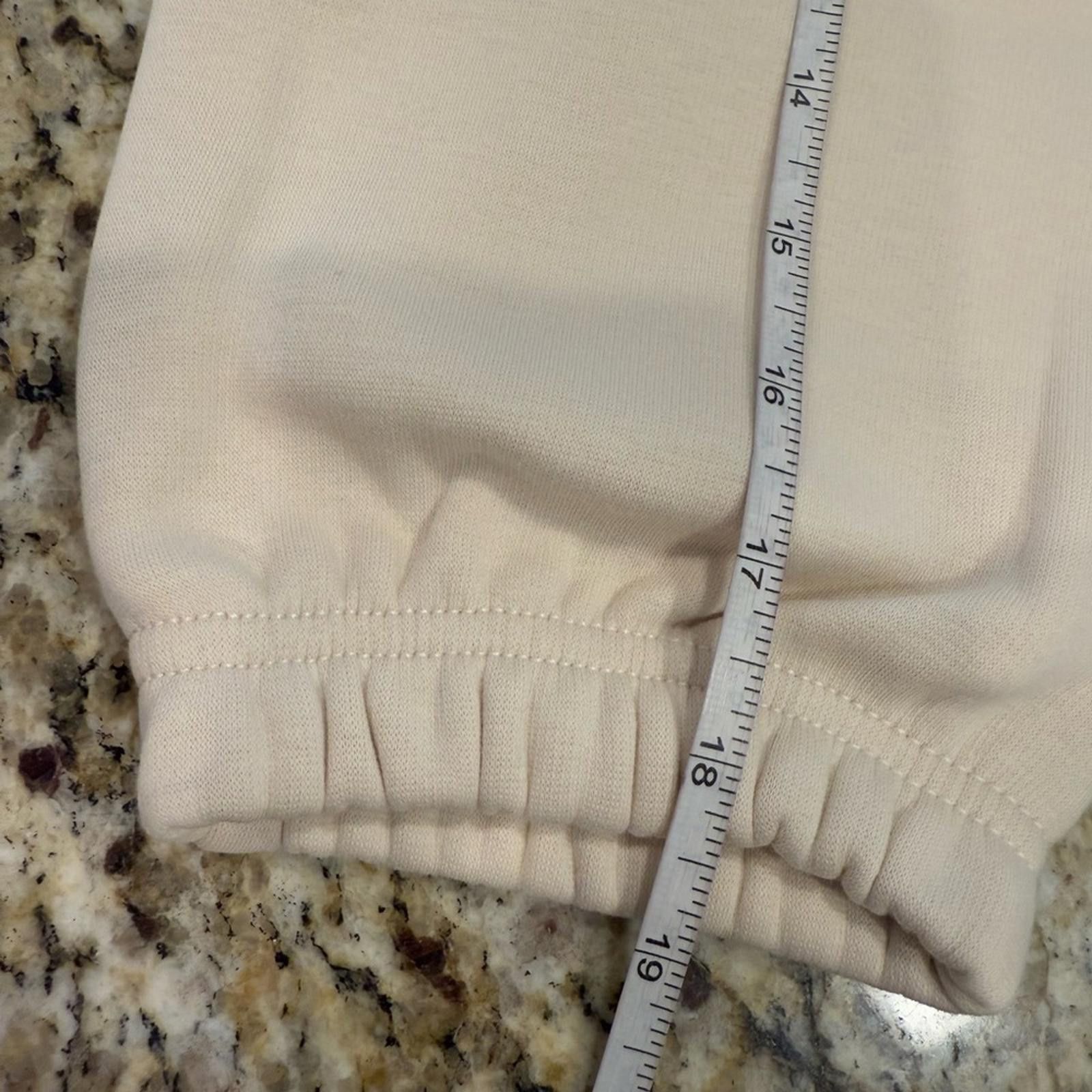 Banana Republic Banana Republic cream fleece lined sweatshirt SZ LG Size L / US 10 / IT 46 - 9 Thumbnail