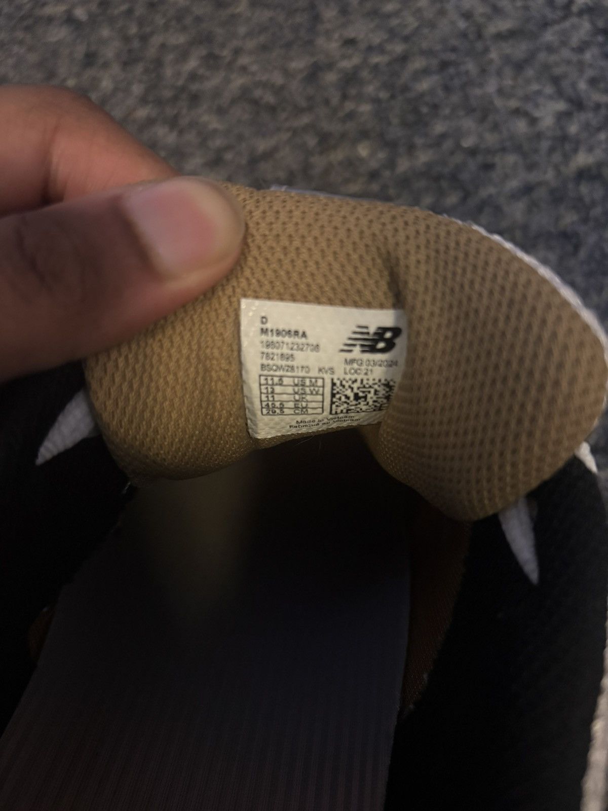 New Balance NEW BALANCE • SNEAKERS Size US 11.5 / EU 44-45 - 6 Thumbnail
